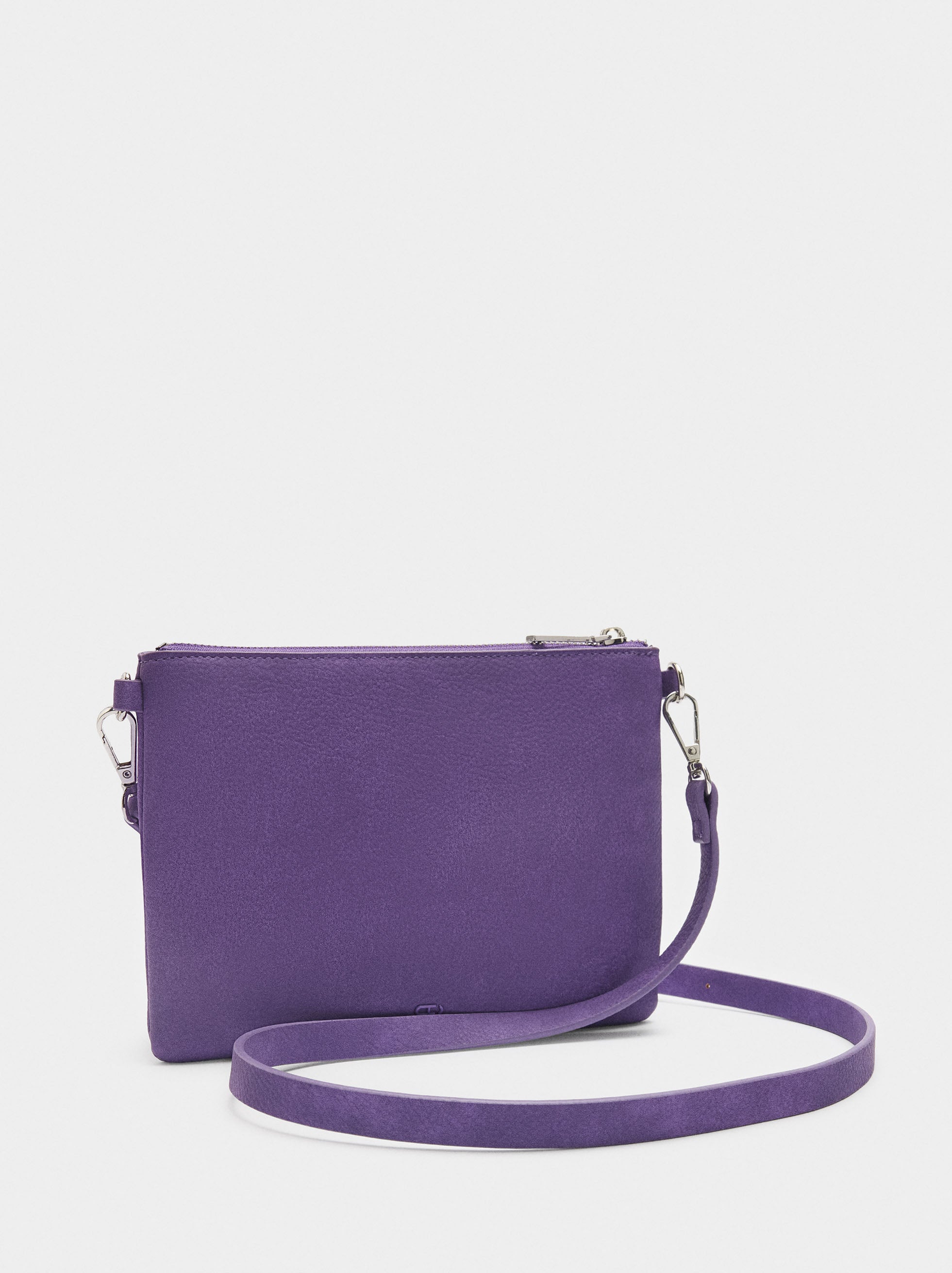 Bolso Bandolera Con Tachuelas
