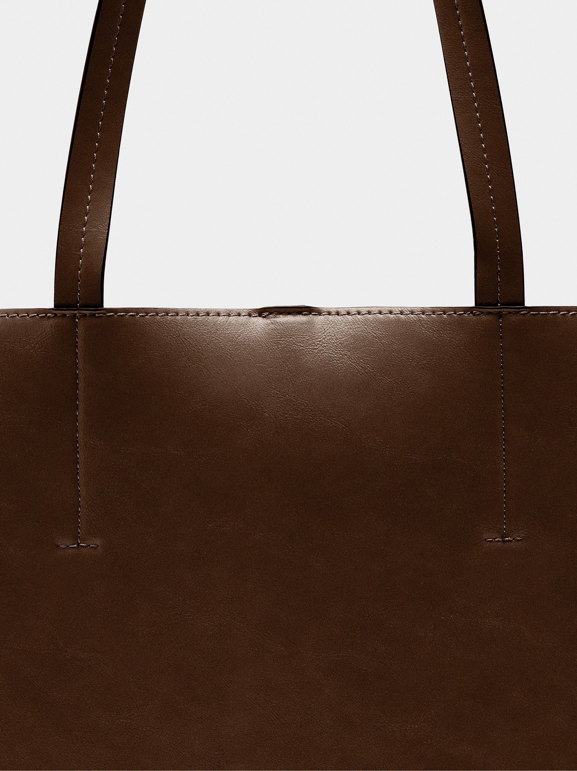 Bolso Shopper Con Colgante