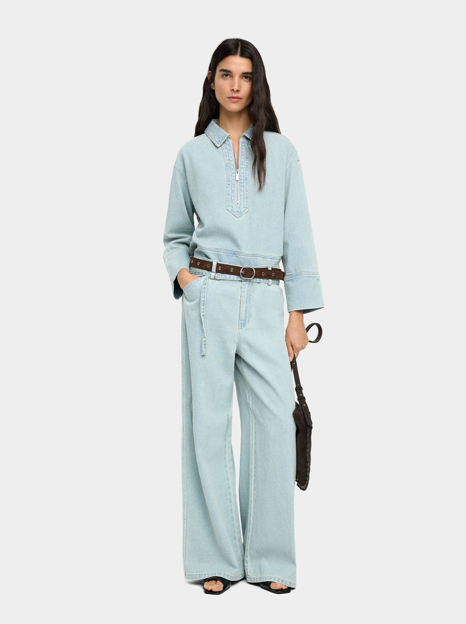 Pantalón Vaquero Recto Con Cinturón