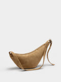 Bolso De Hombro Asimétrico Con Tachuelas