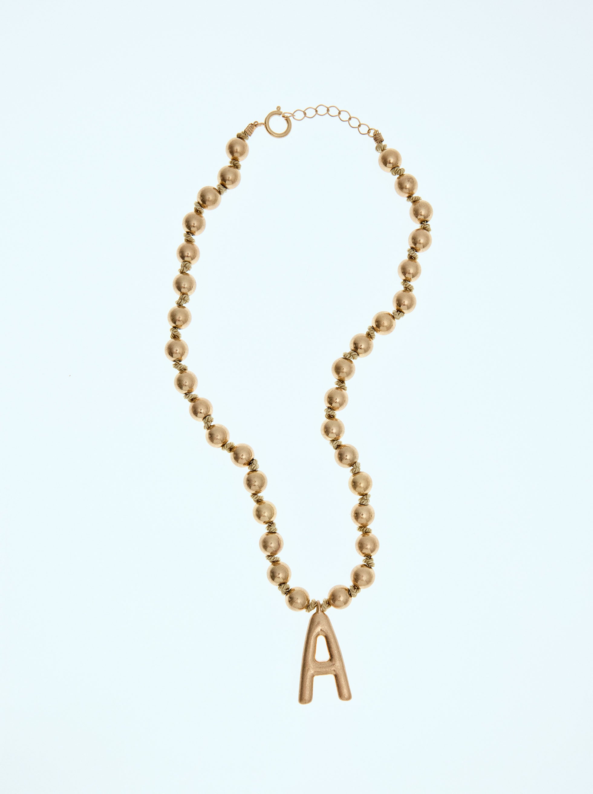 Collar Corto De Cuentas Dorado