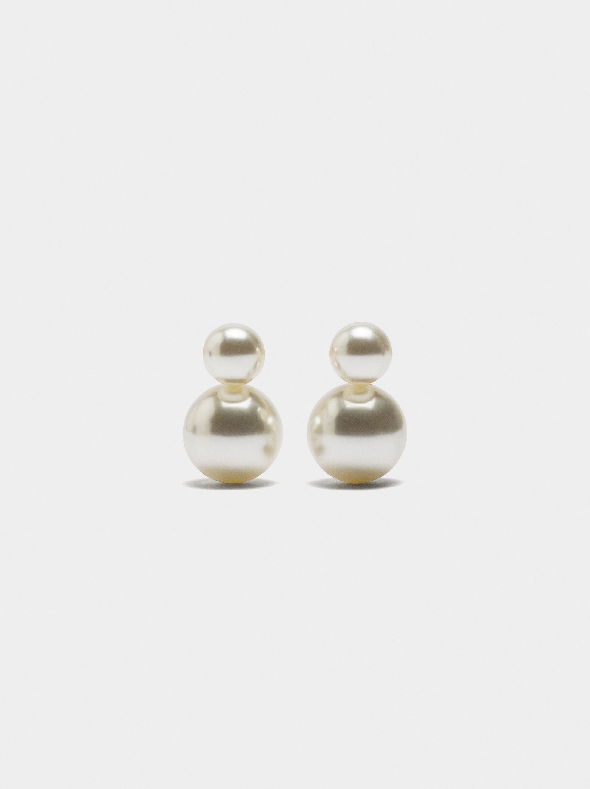 Pendientes Cortos De Perlas