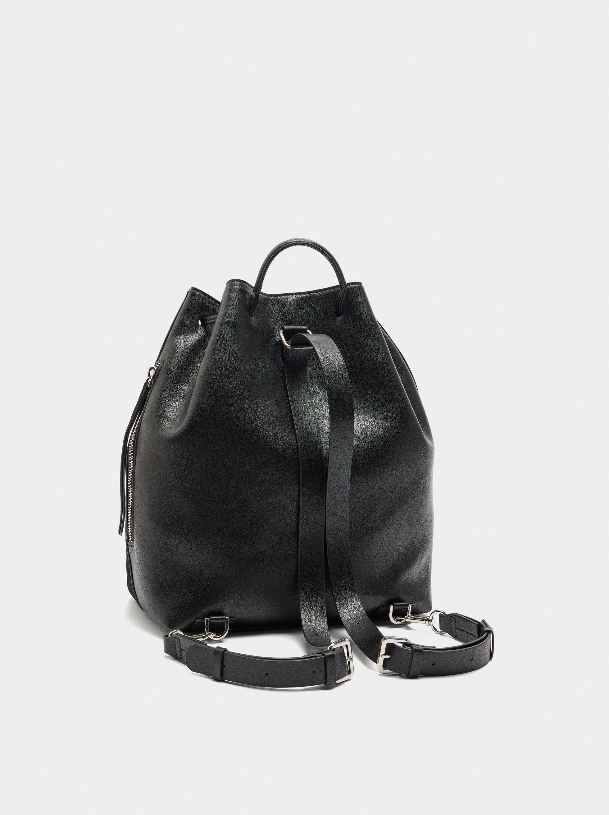Mochila Con Piel