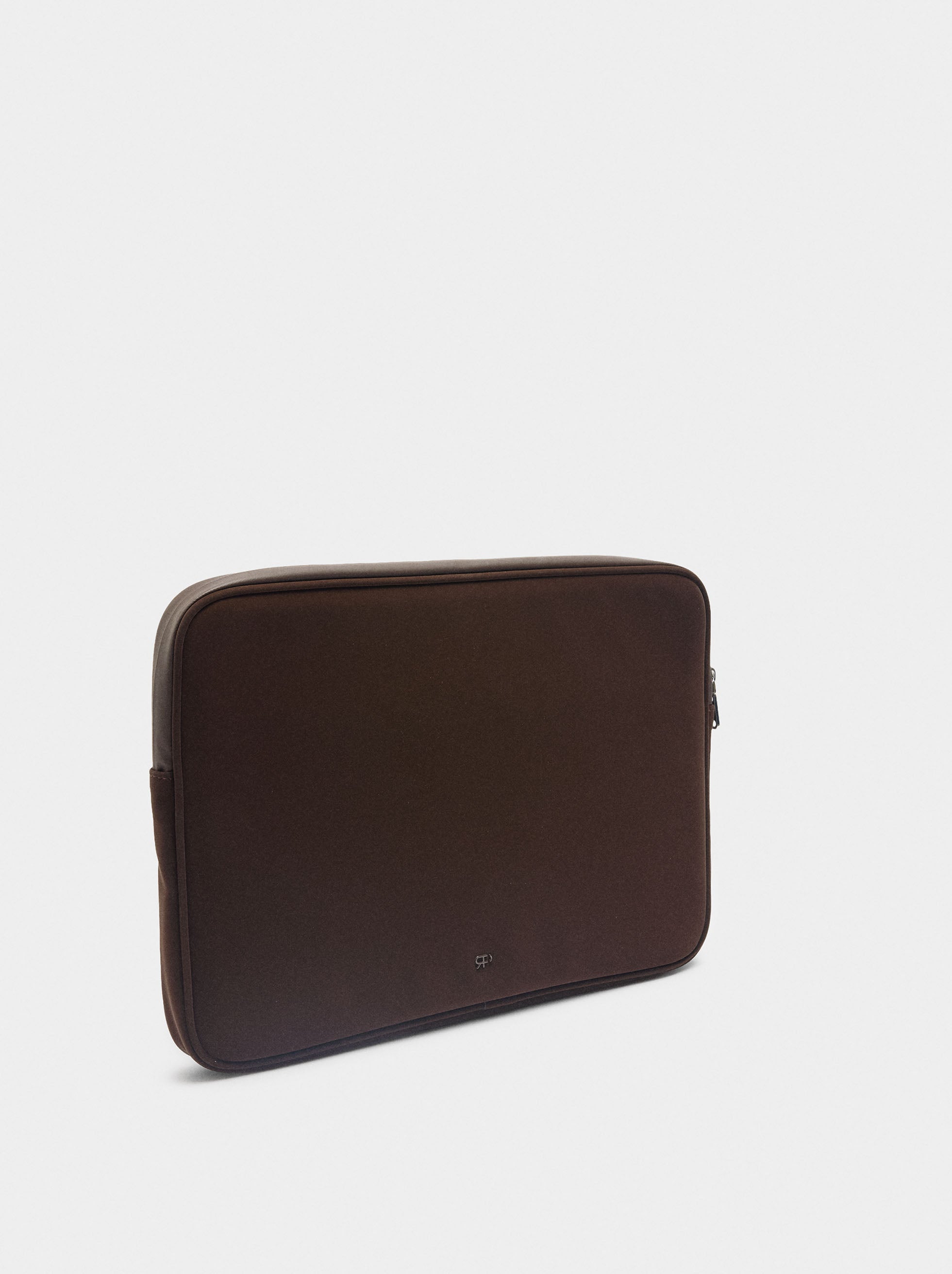 Funda De Textura Suave Para Portátil 13"