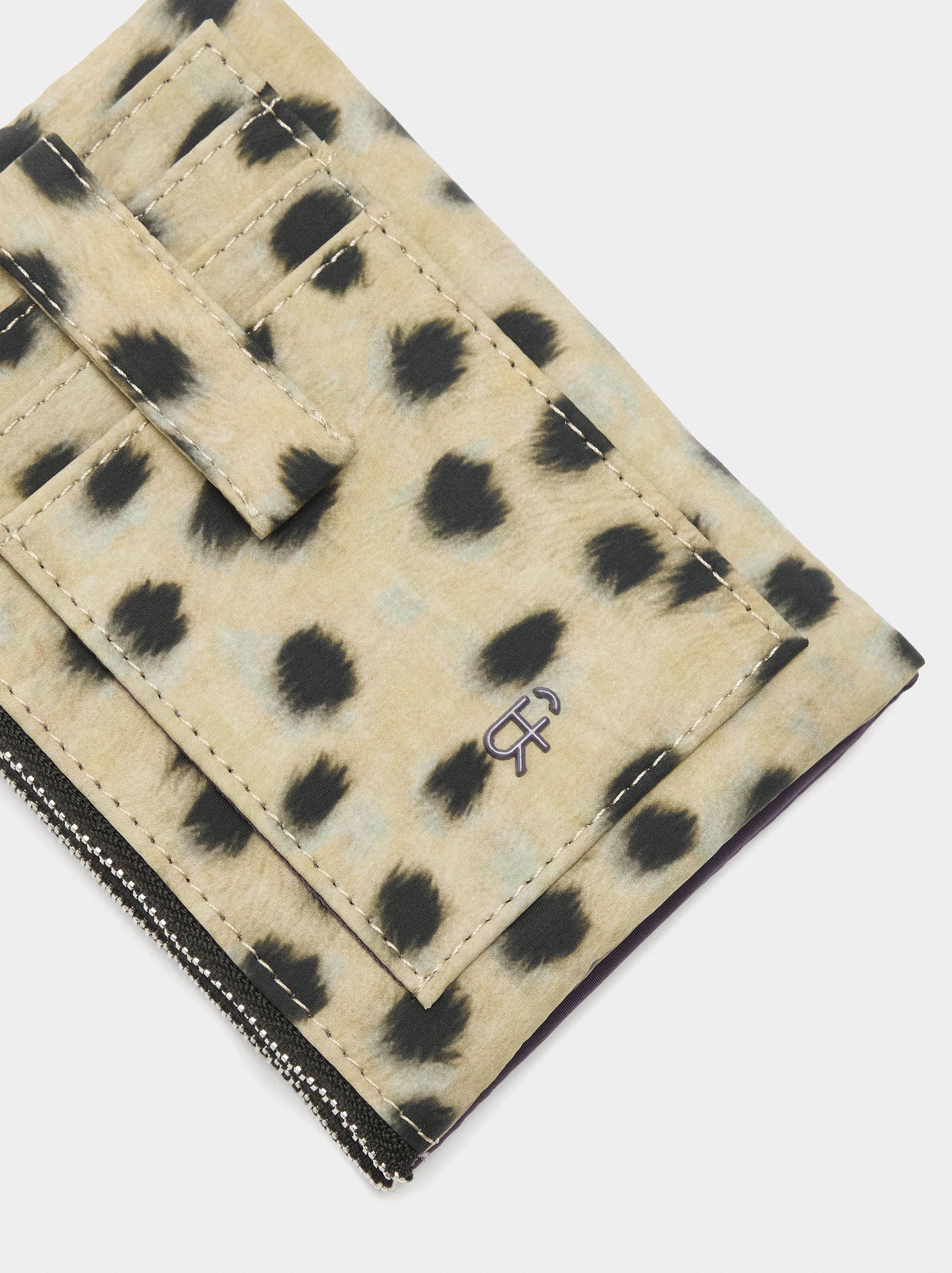 Tarjetero De Nylon Estampado Animal