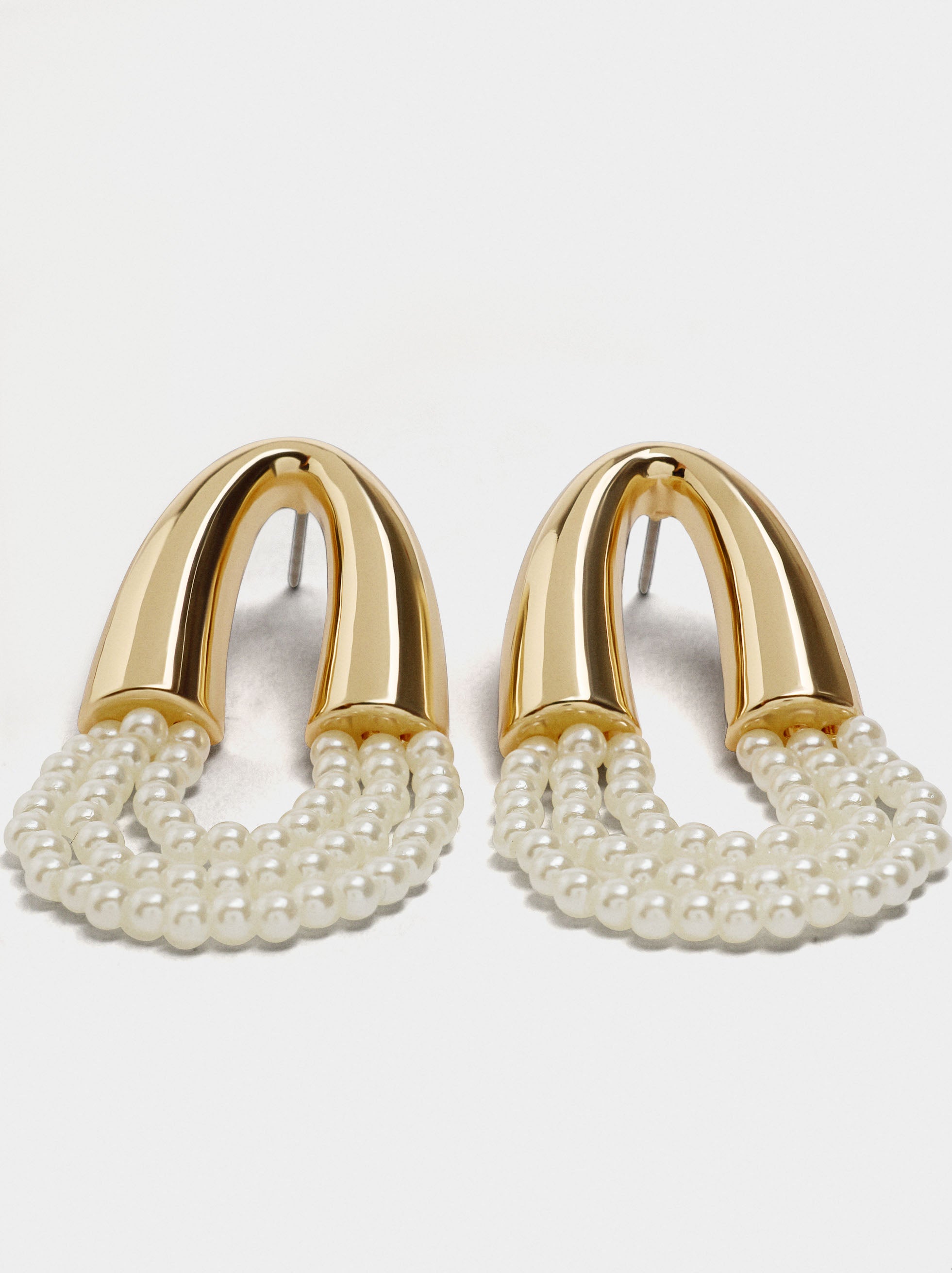 Pendientes De Arco Con Perlas