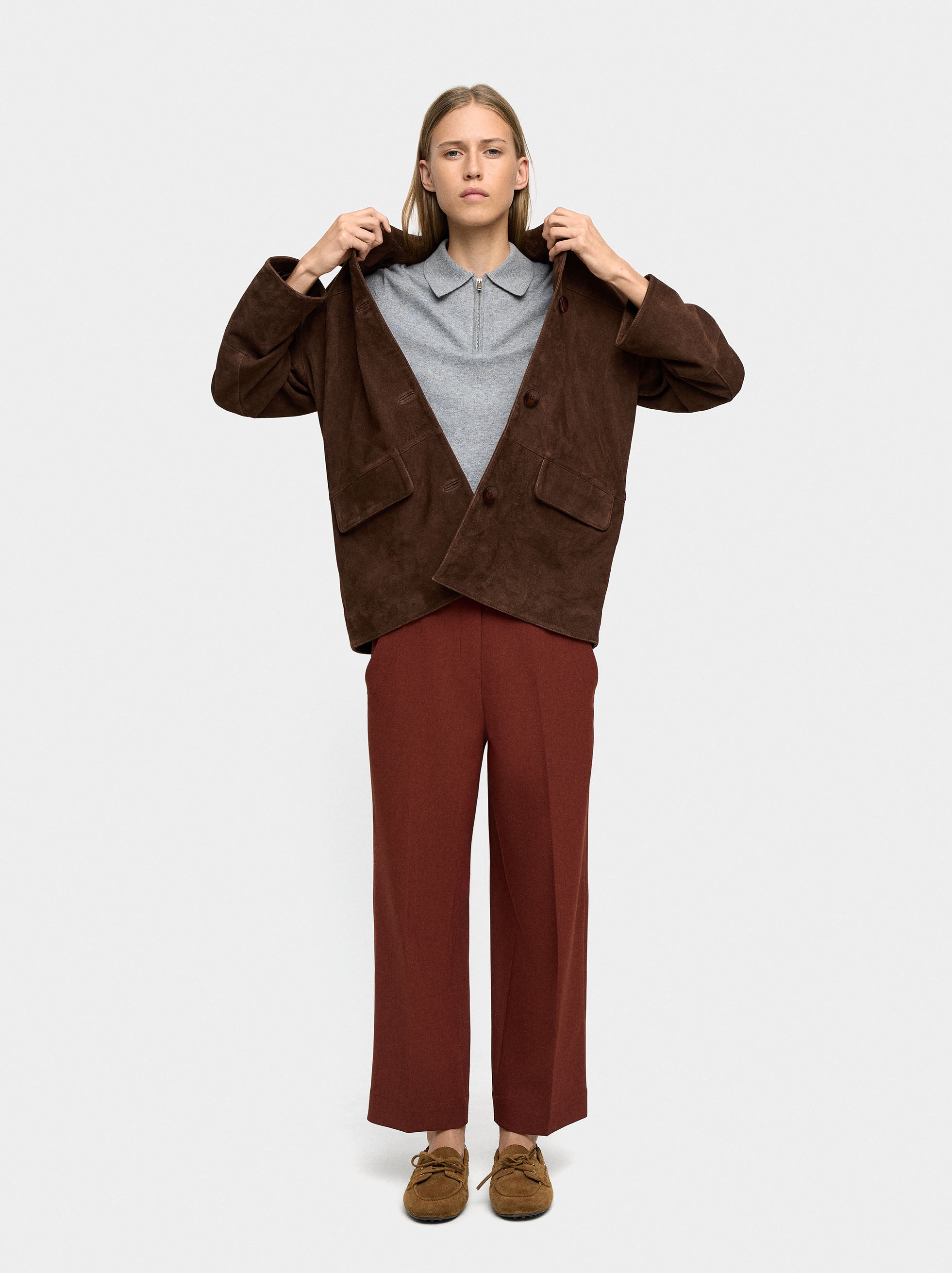 Pantalón Fluido Con Bolsillos