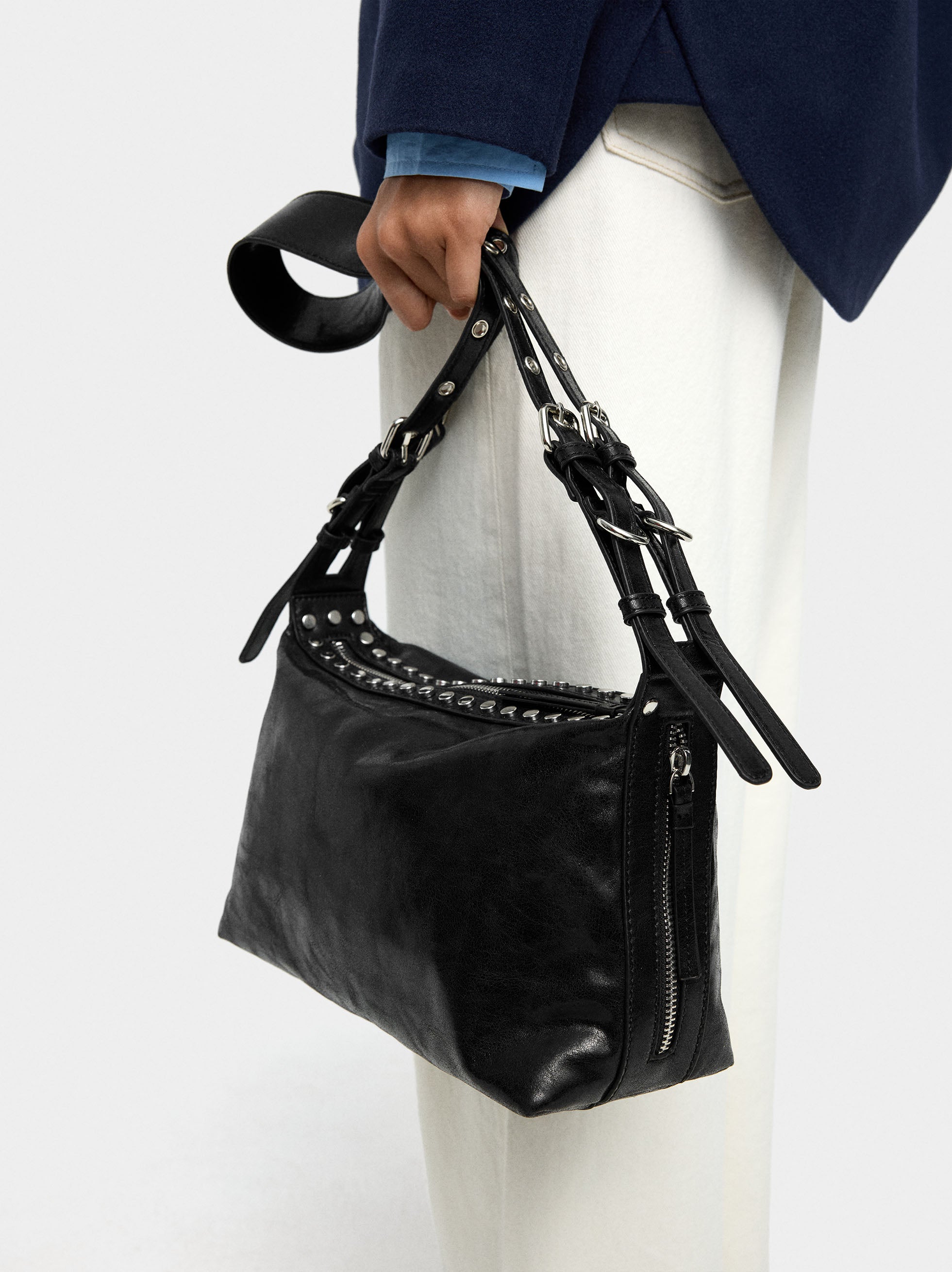 Bolso De Hombro Con Tachuelas
