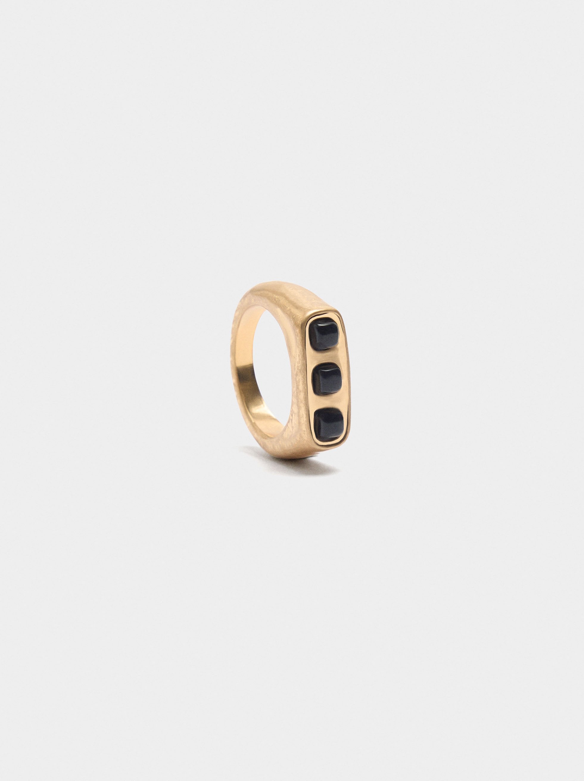 Anillo Con Piedras