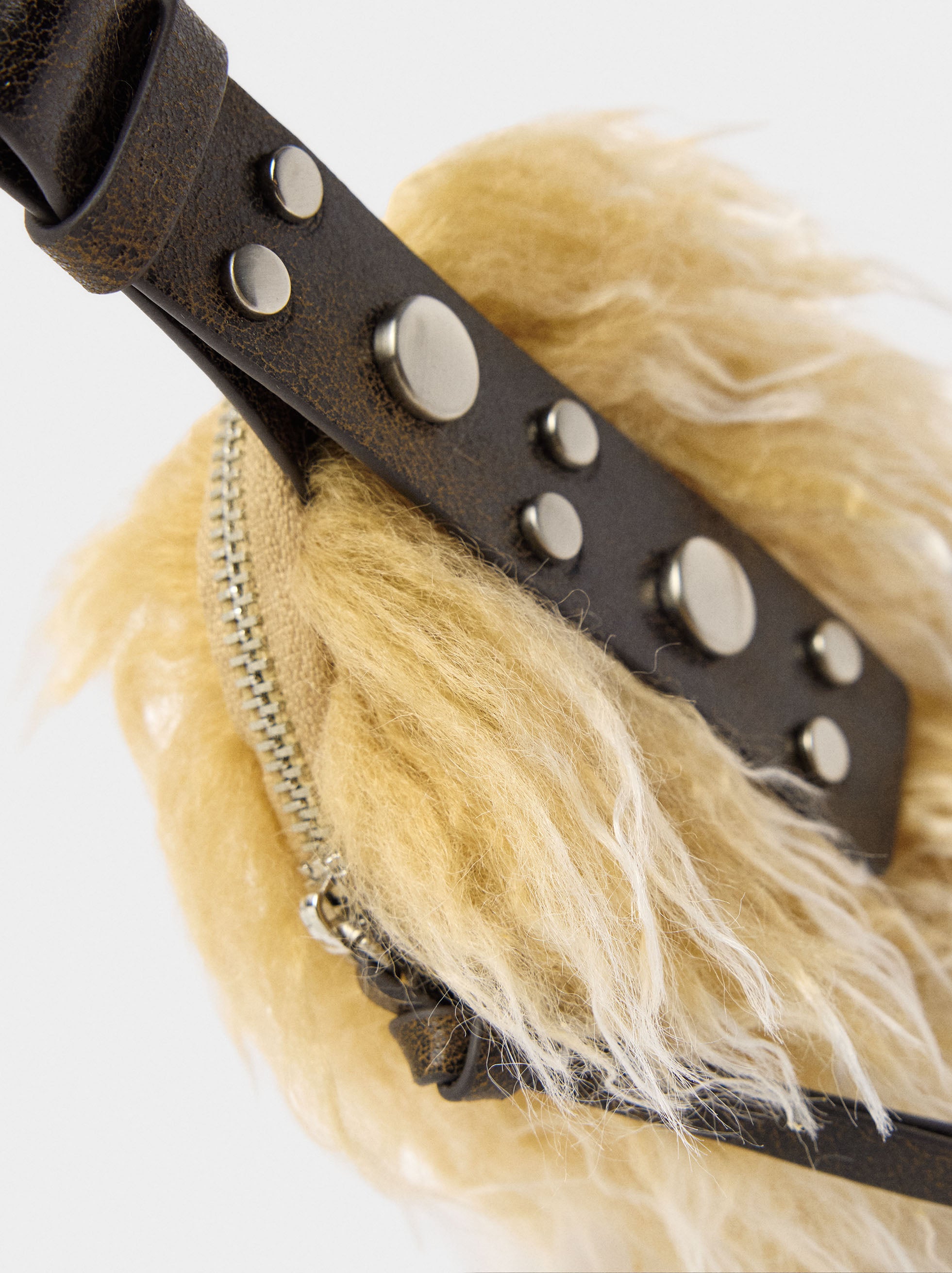 Llavero Charm Monedero Efecto Pelo