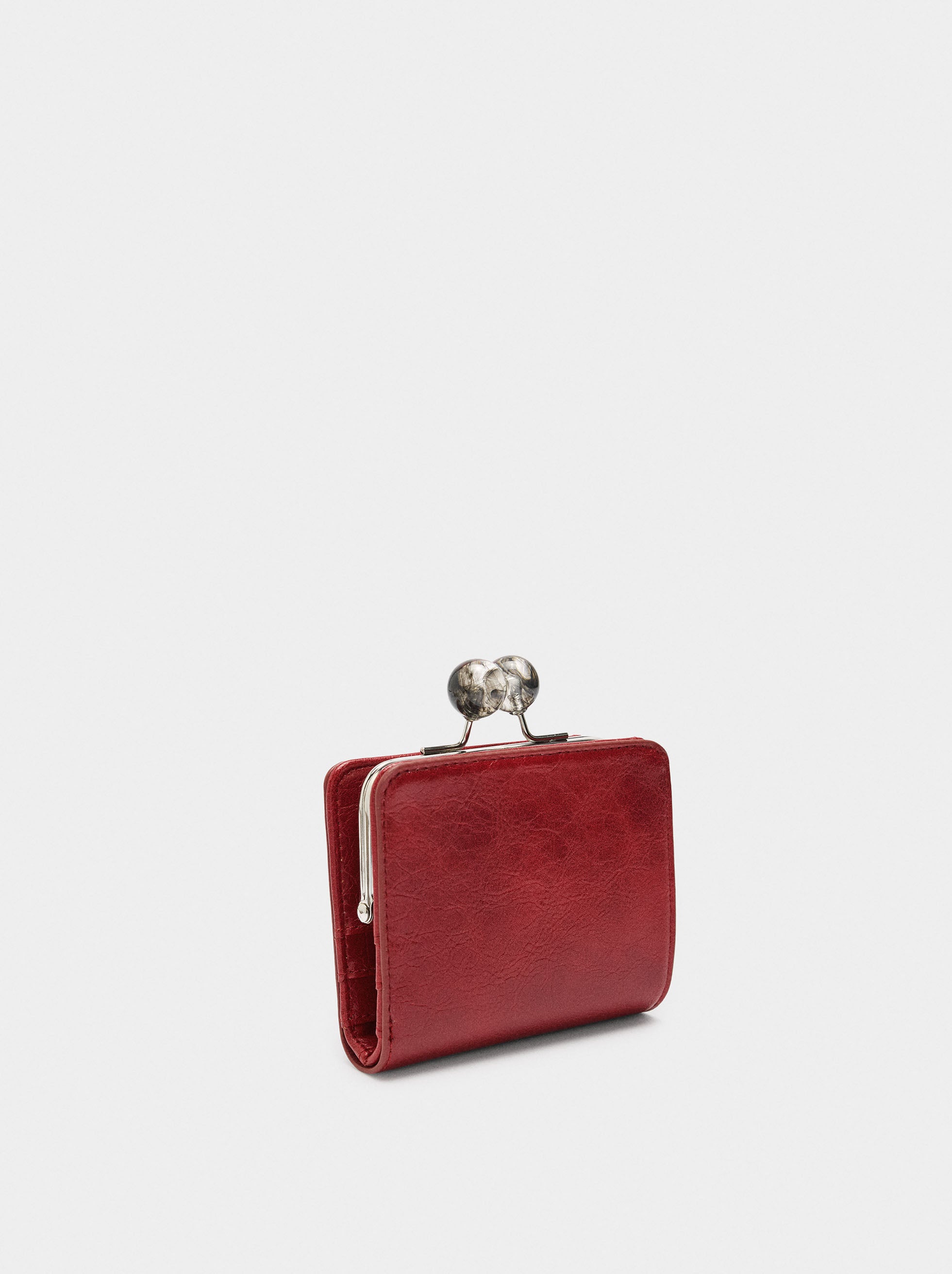 Cartera Básico Con Tachuelas