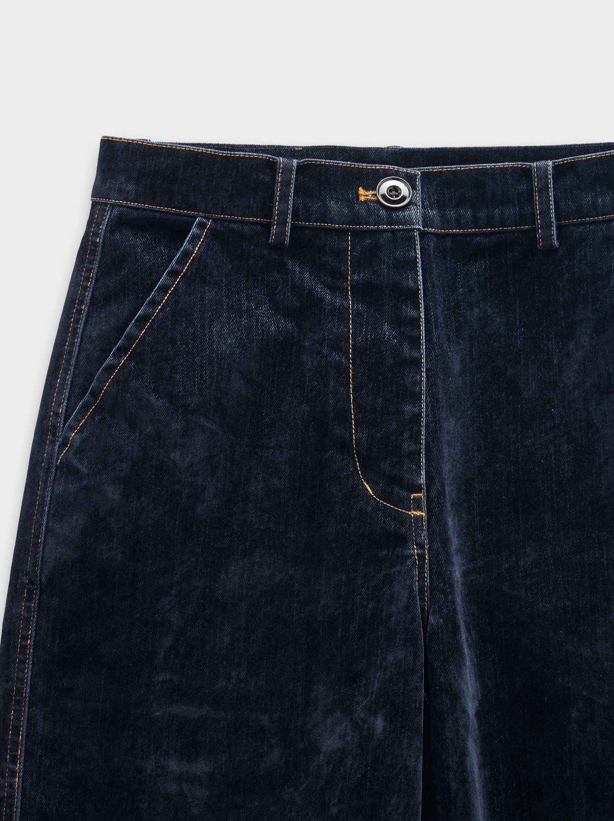 Pantalón Vaquero Efecto Terciopelo