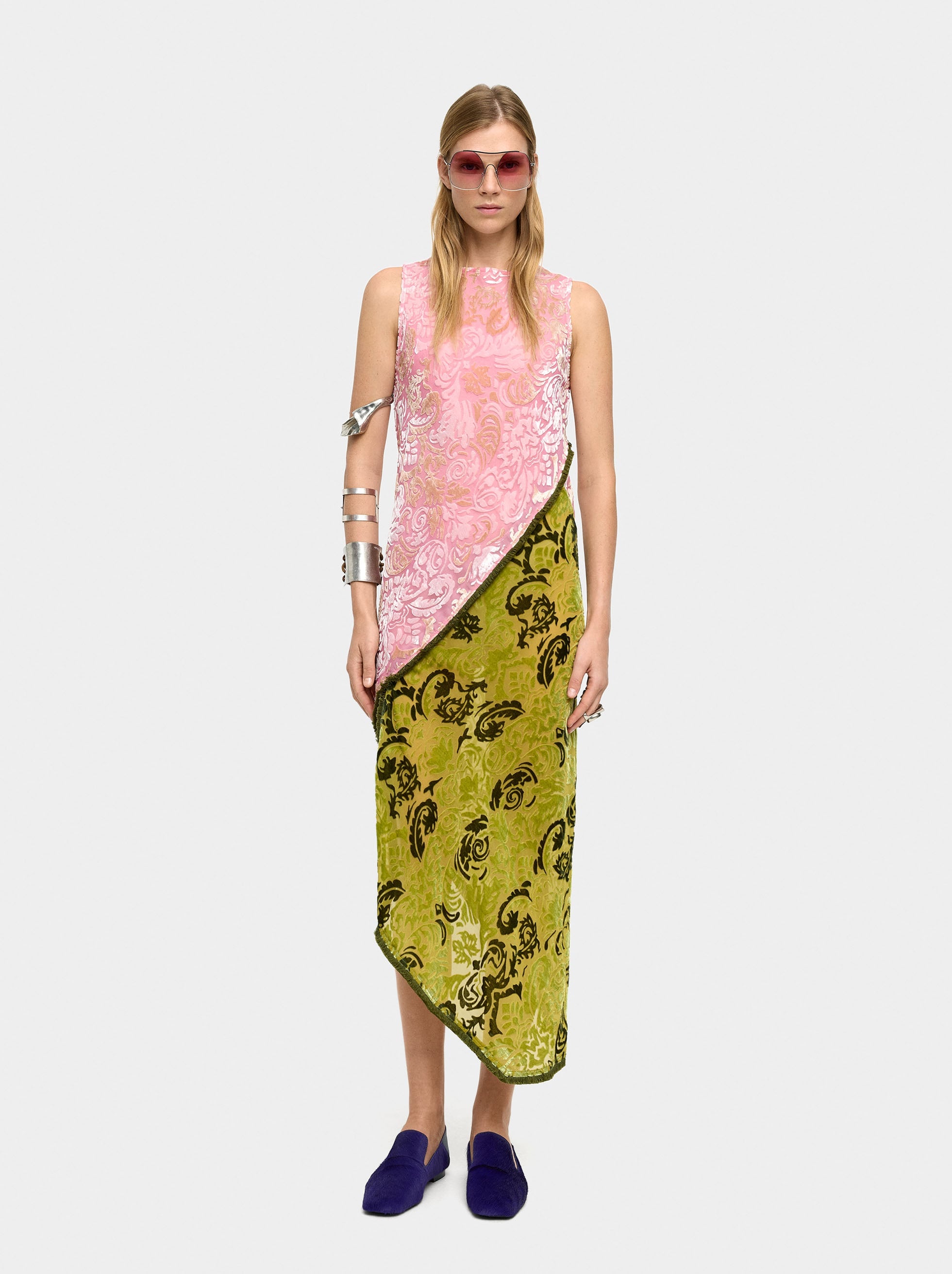 Vestido Asimétrico Contraste