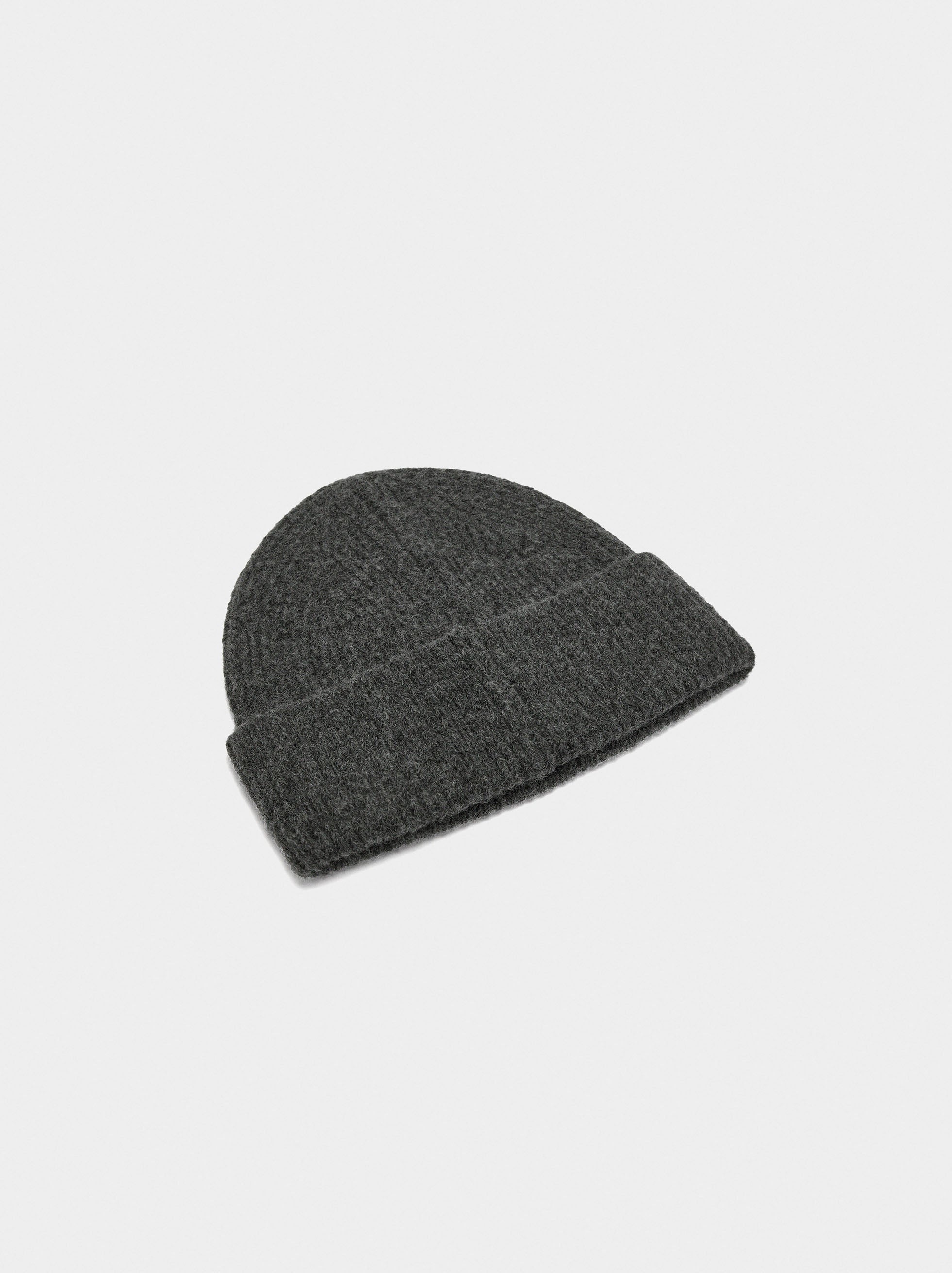 Gorro Con Dobladillo