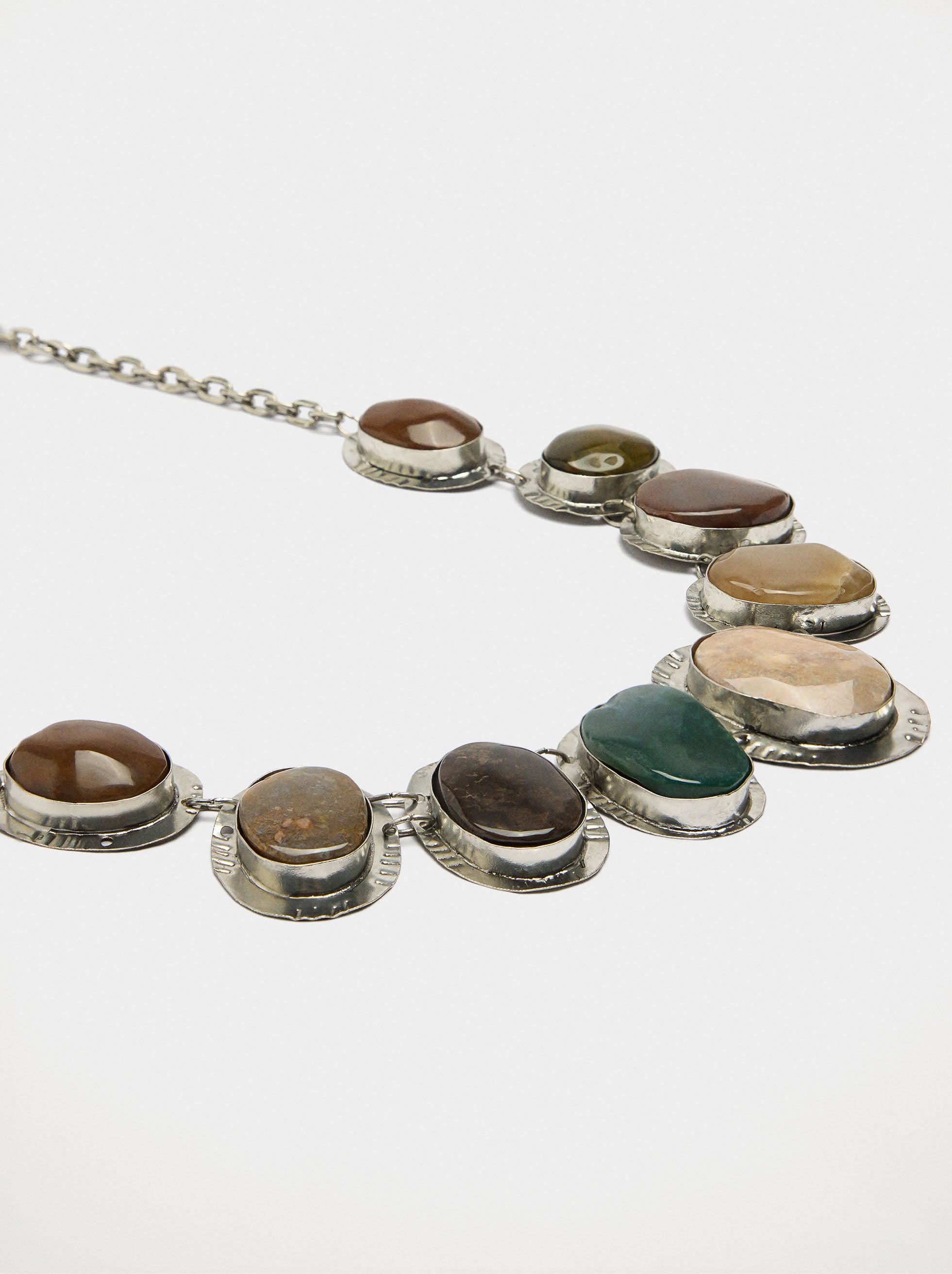 Collar Corto Maxi De Piedras