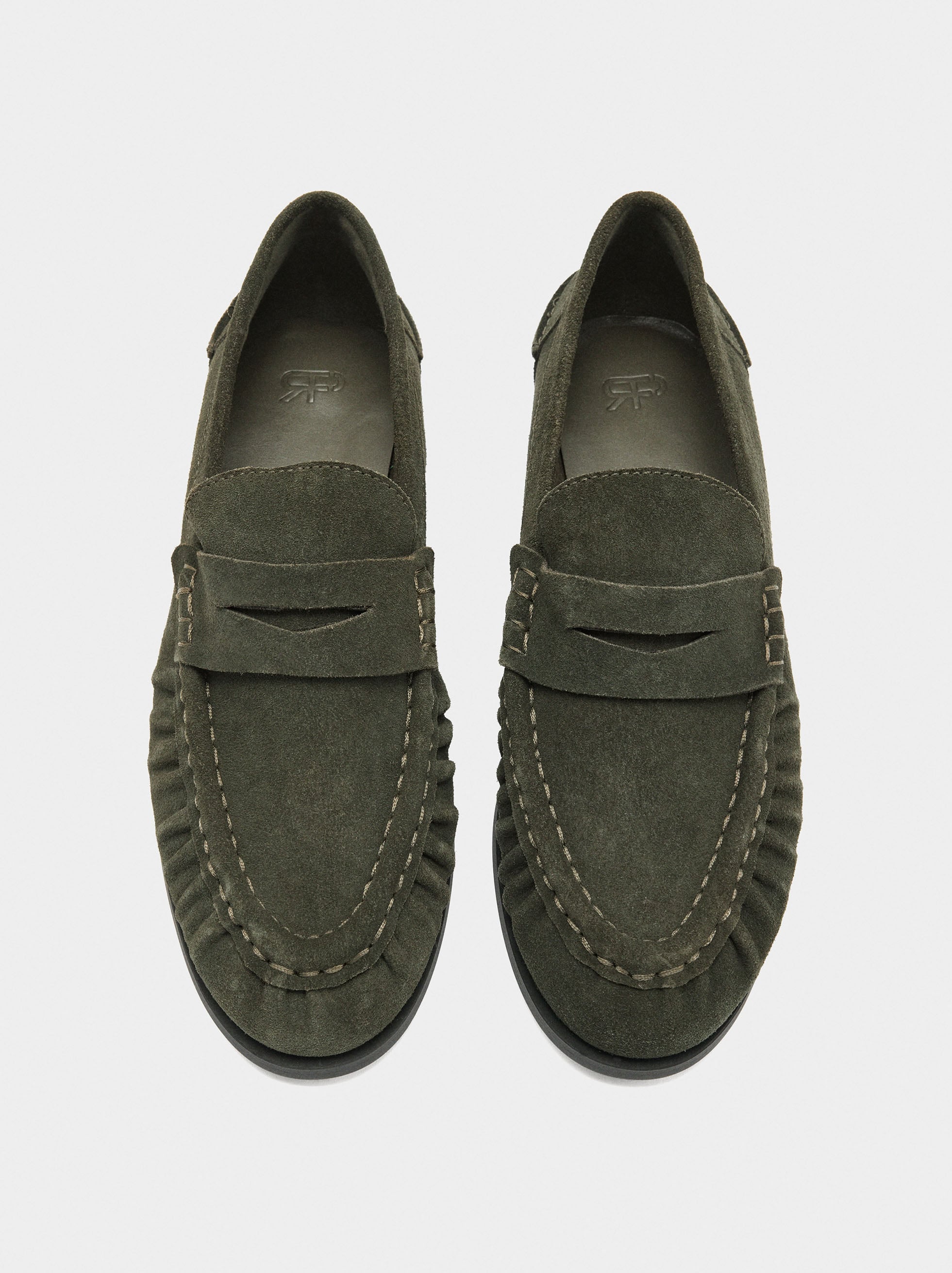 Mocasines De Piel Con Pespuntes