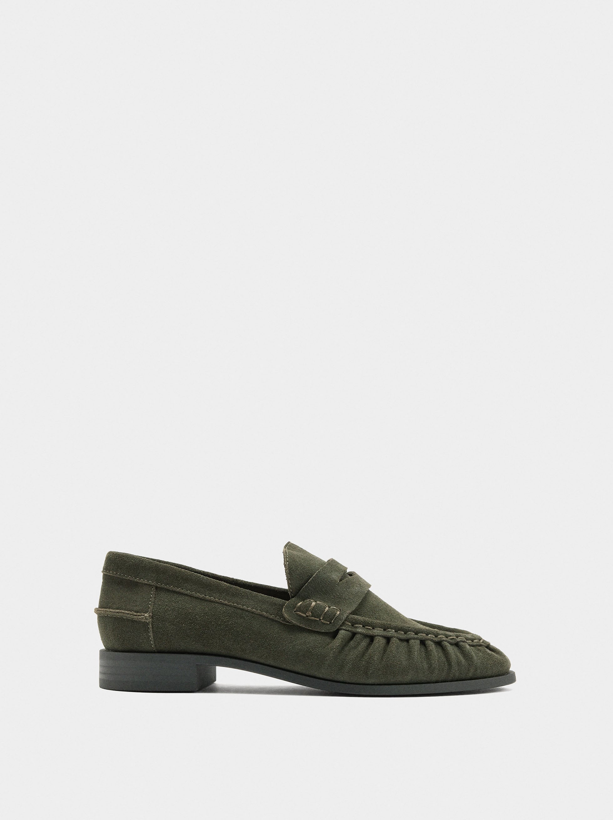 Mocasines De Piel Con Pespuntes