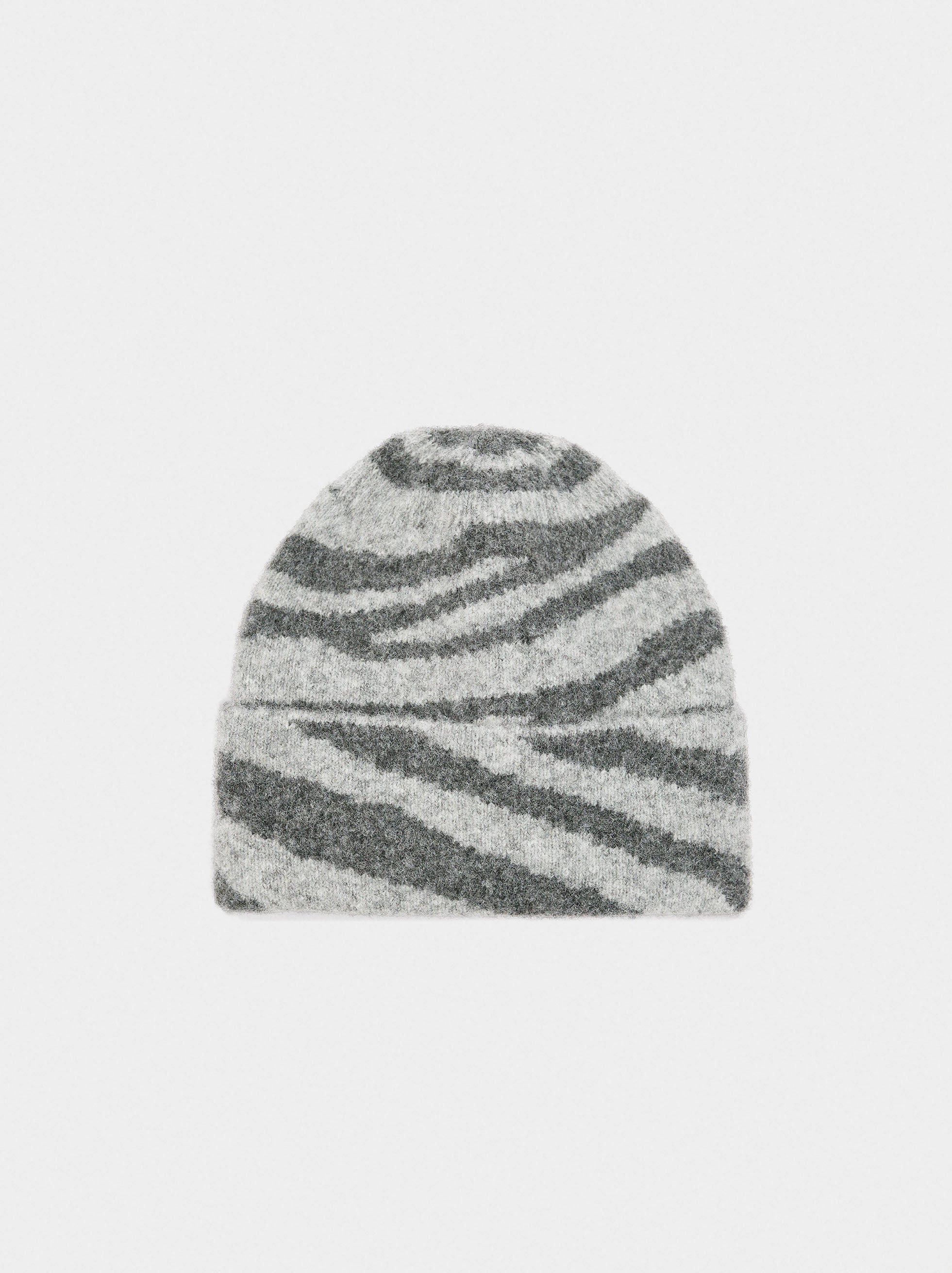 Gorro Estampado Animal Con Dobladillo