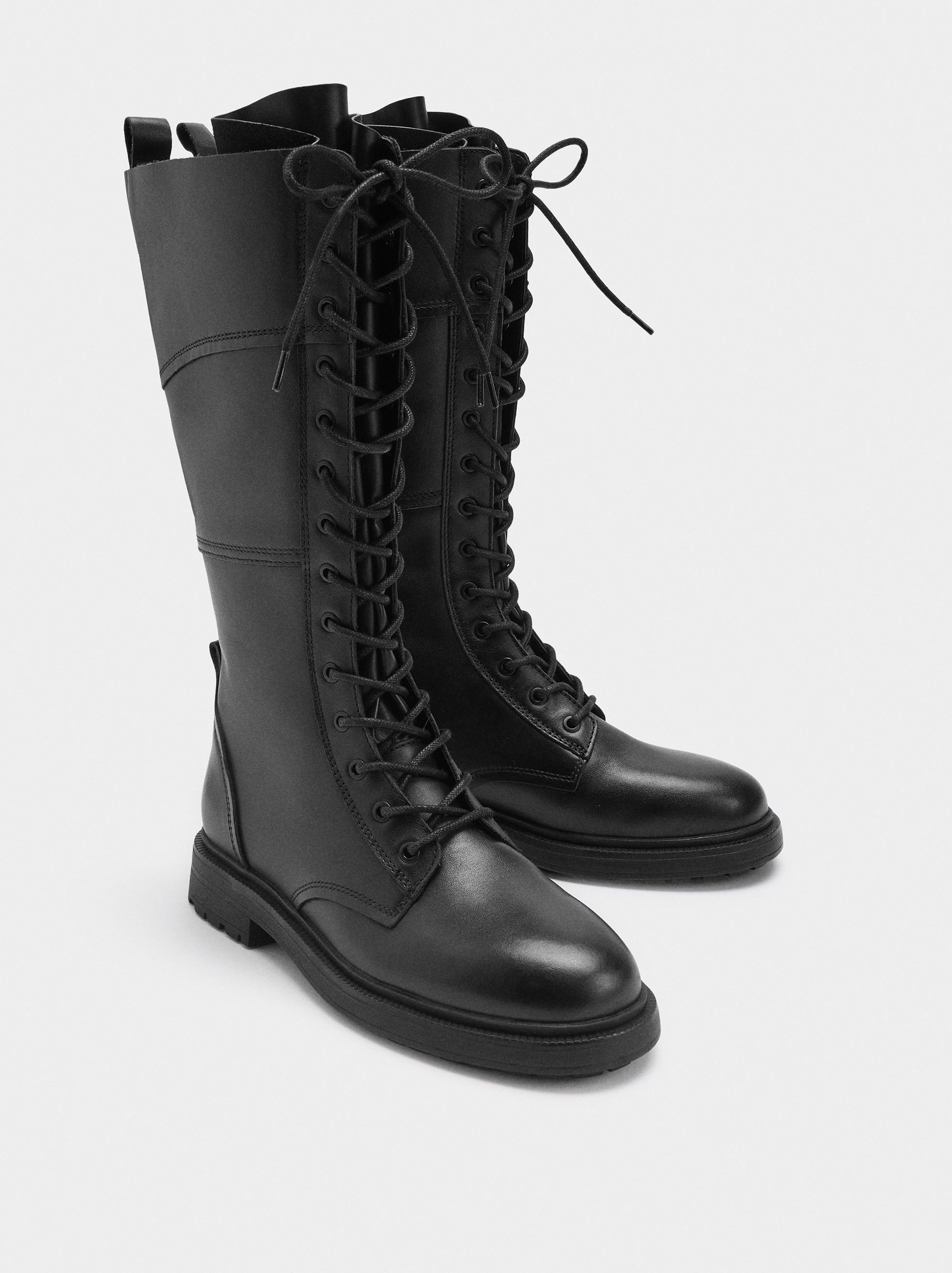 Botas Altas De Piel Con Cordones
