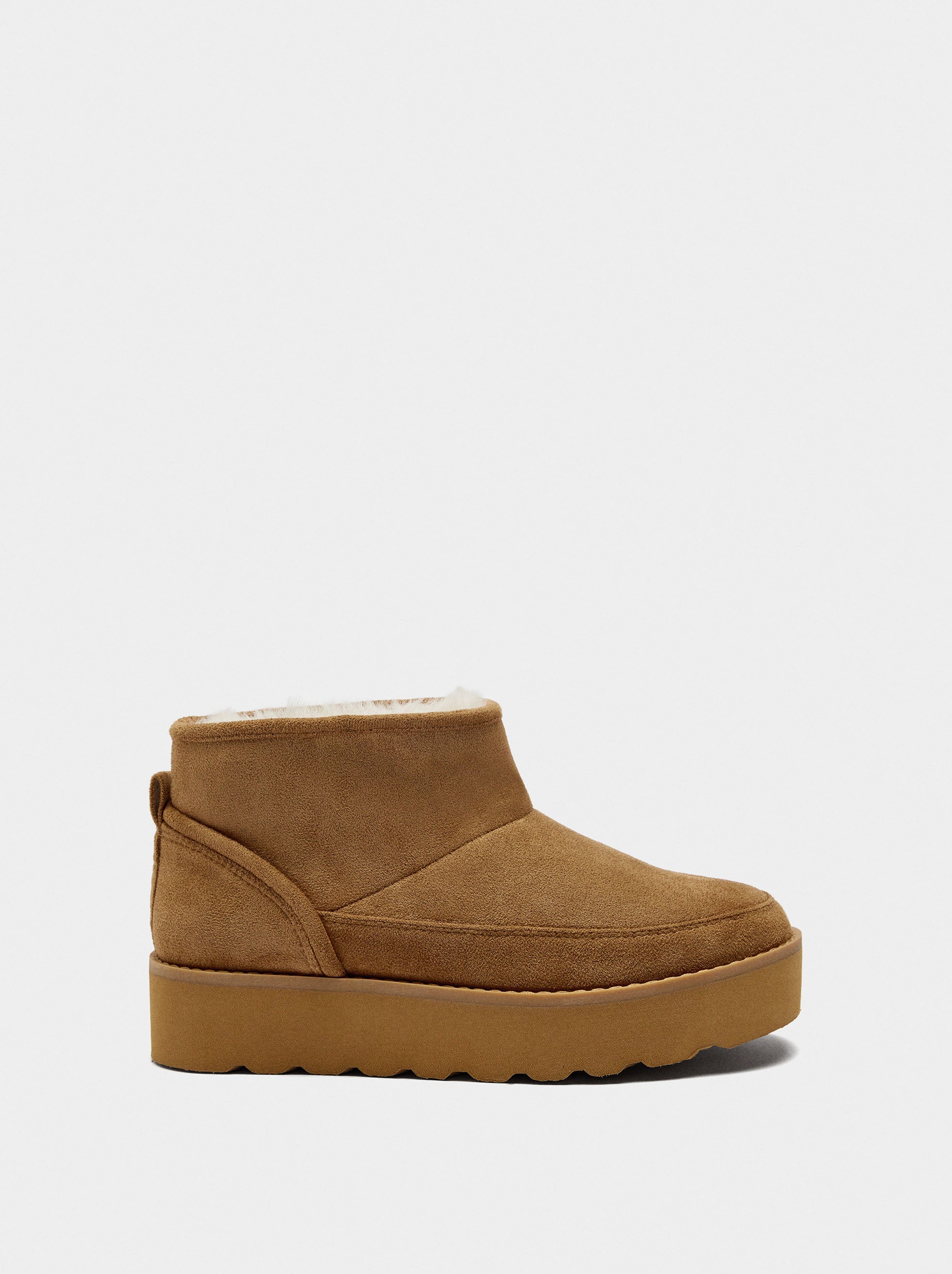 Botines Efecto Piel Con Forro