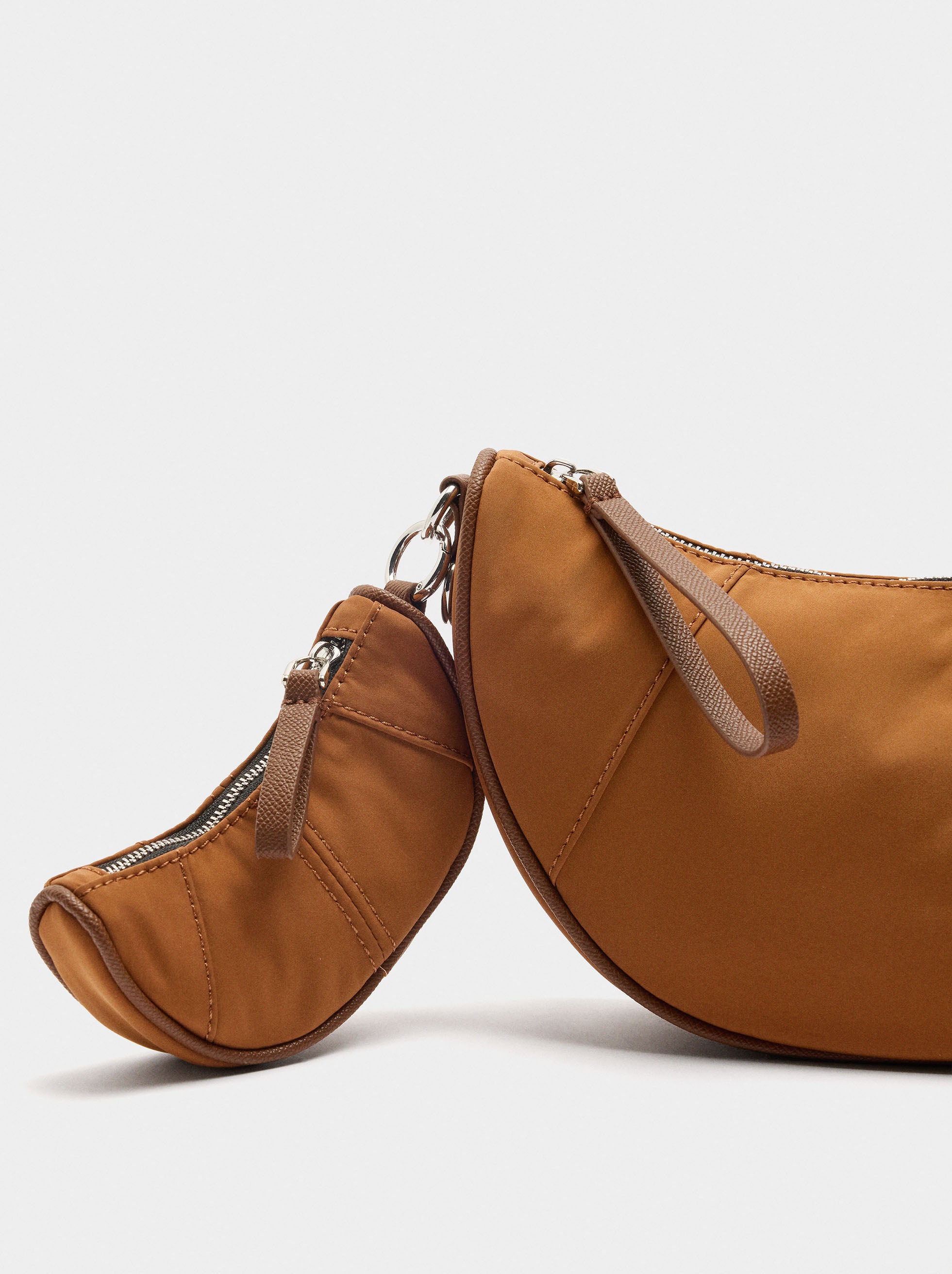 Bolso Bandolera De Nylon