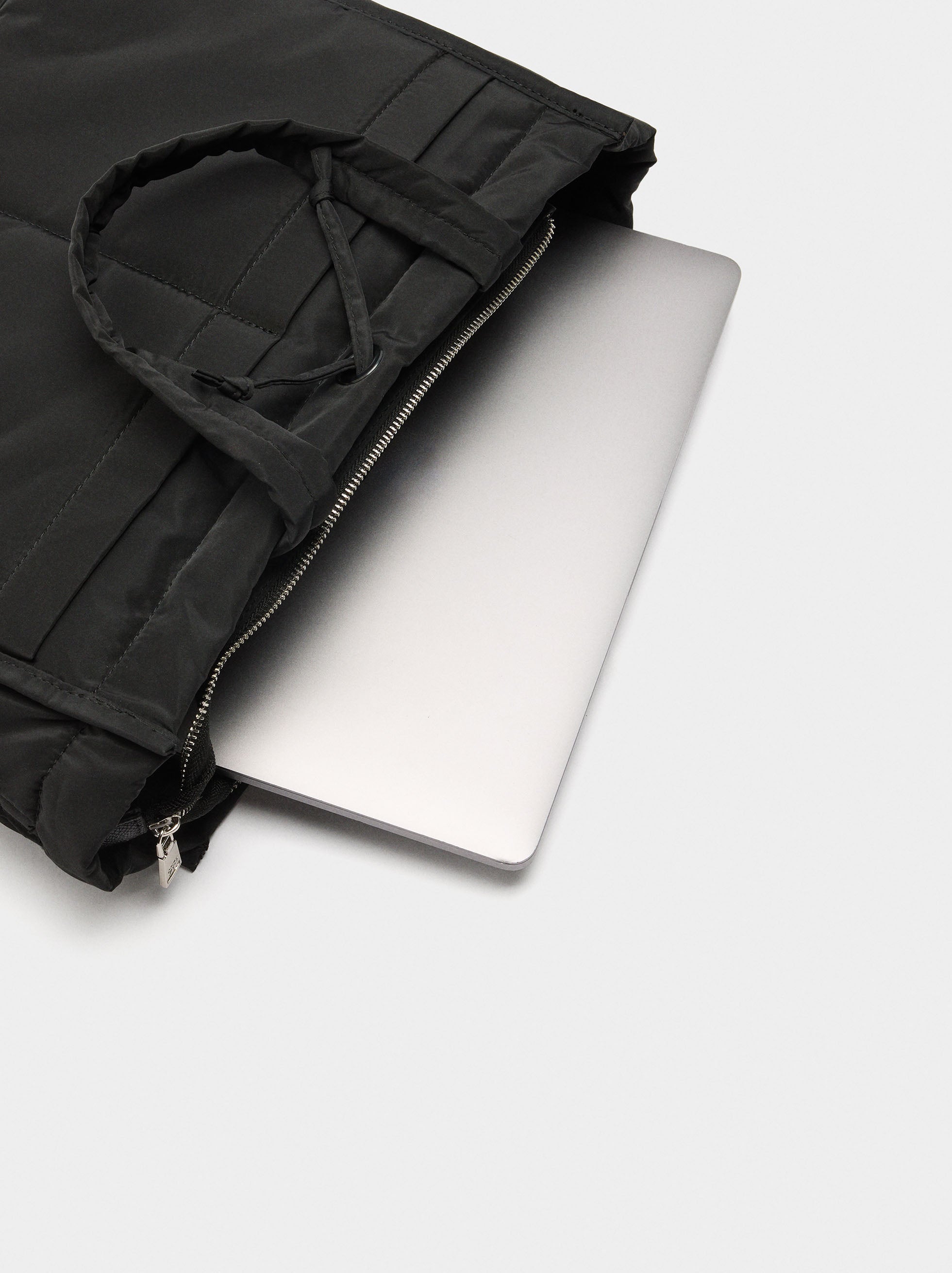 Bolso Para Portátil 13" De Nylon
