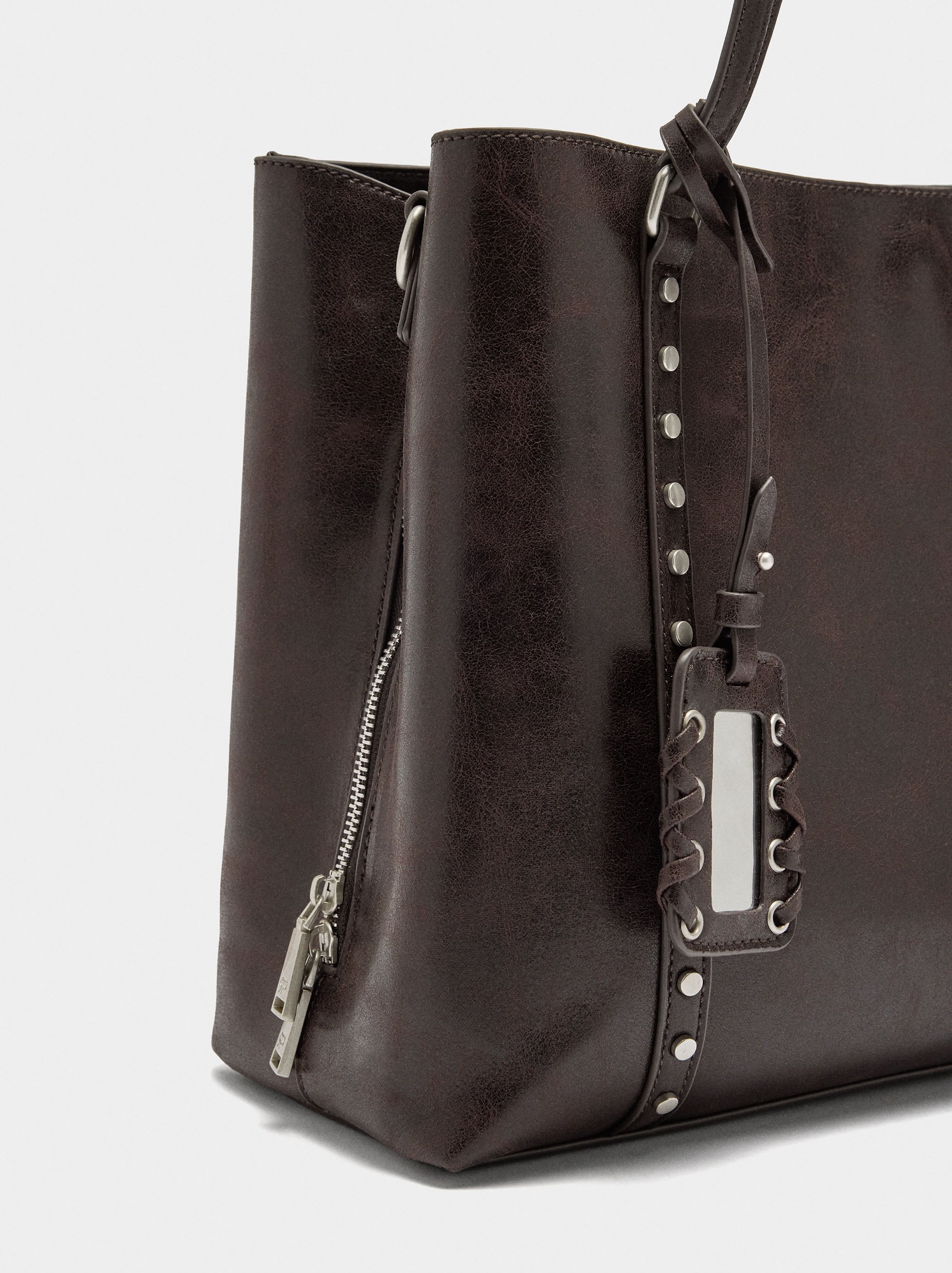 Bolso Para Portátil 13" Con Tachuelas