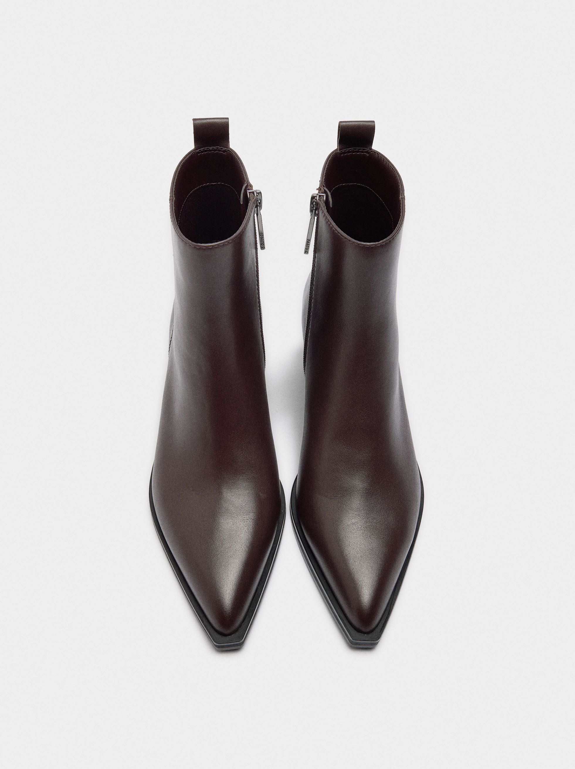 Botines De Piel Tacón Ancho