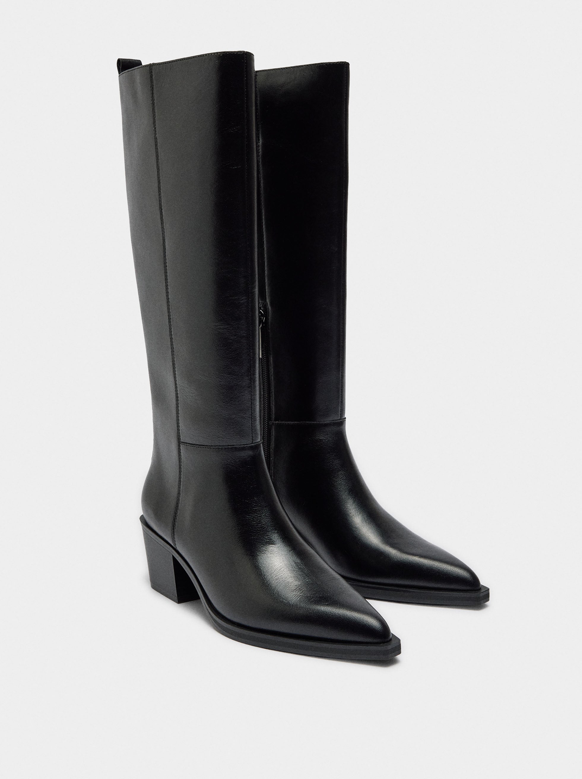 Botas Altas De Piel Con Tacón