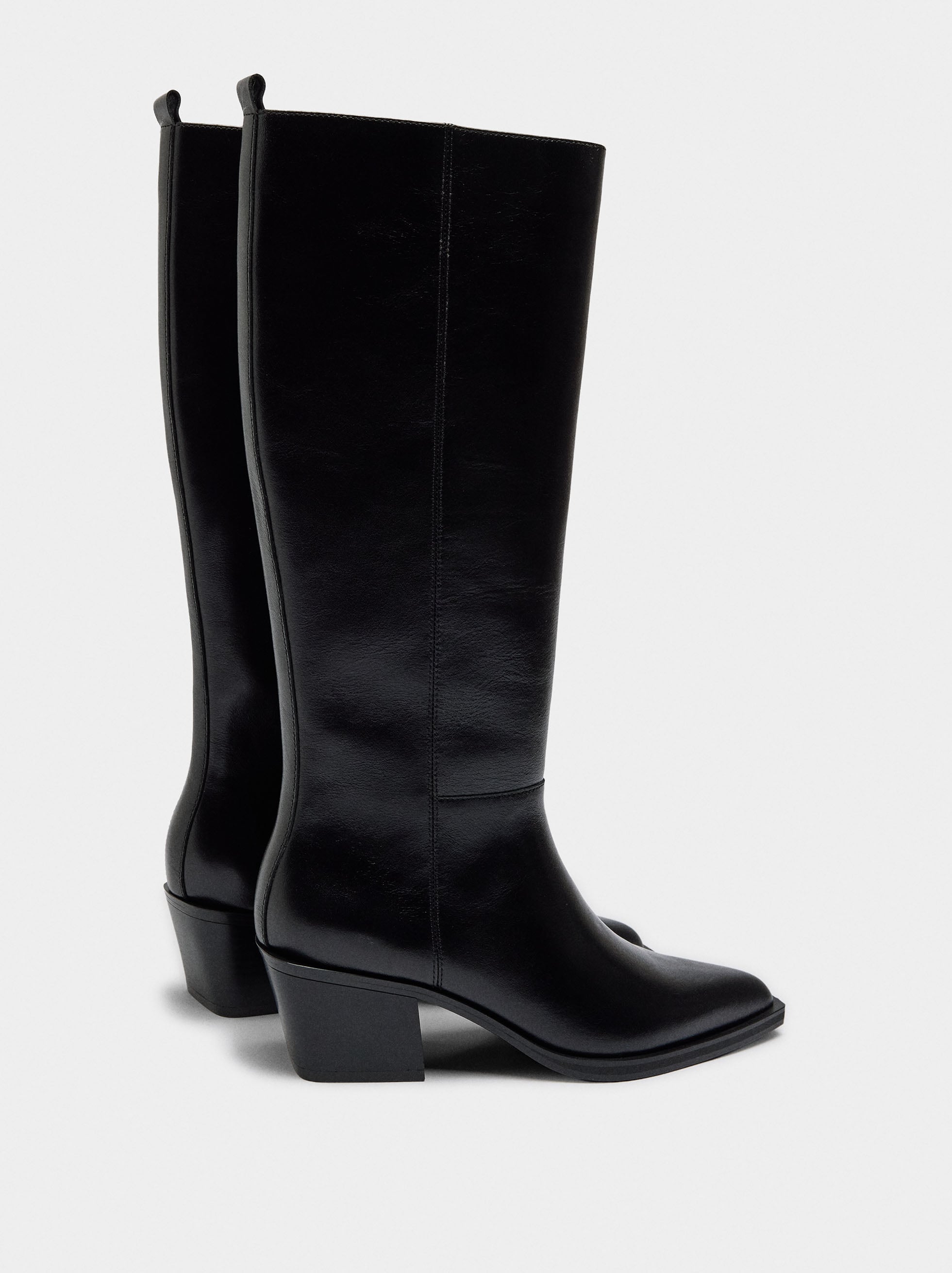 Botas Altas De Piel Con Tacón