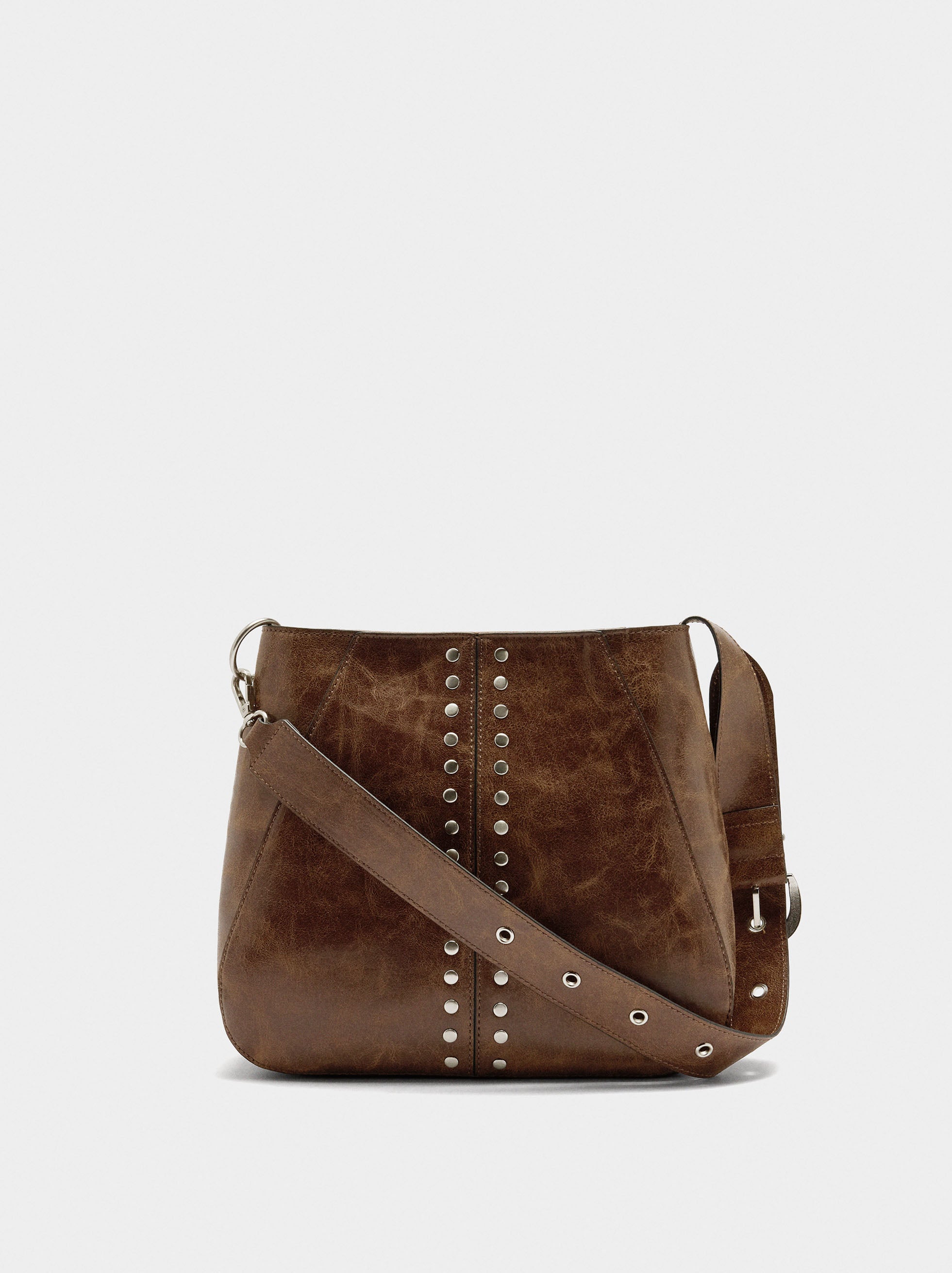 Bolso De Hombro Con Tachuelas