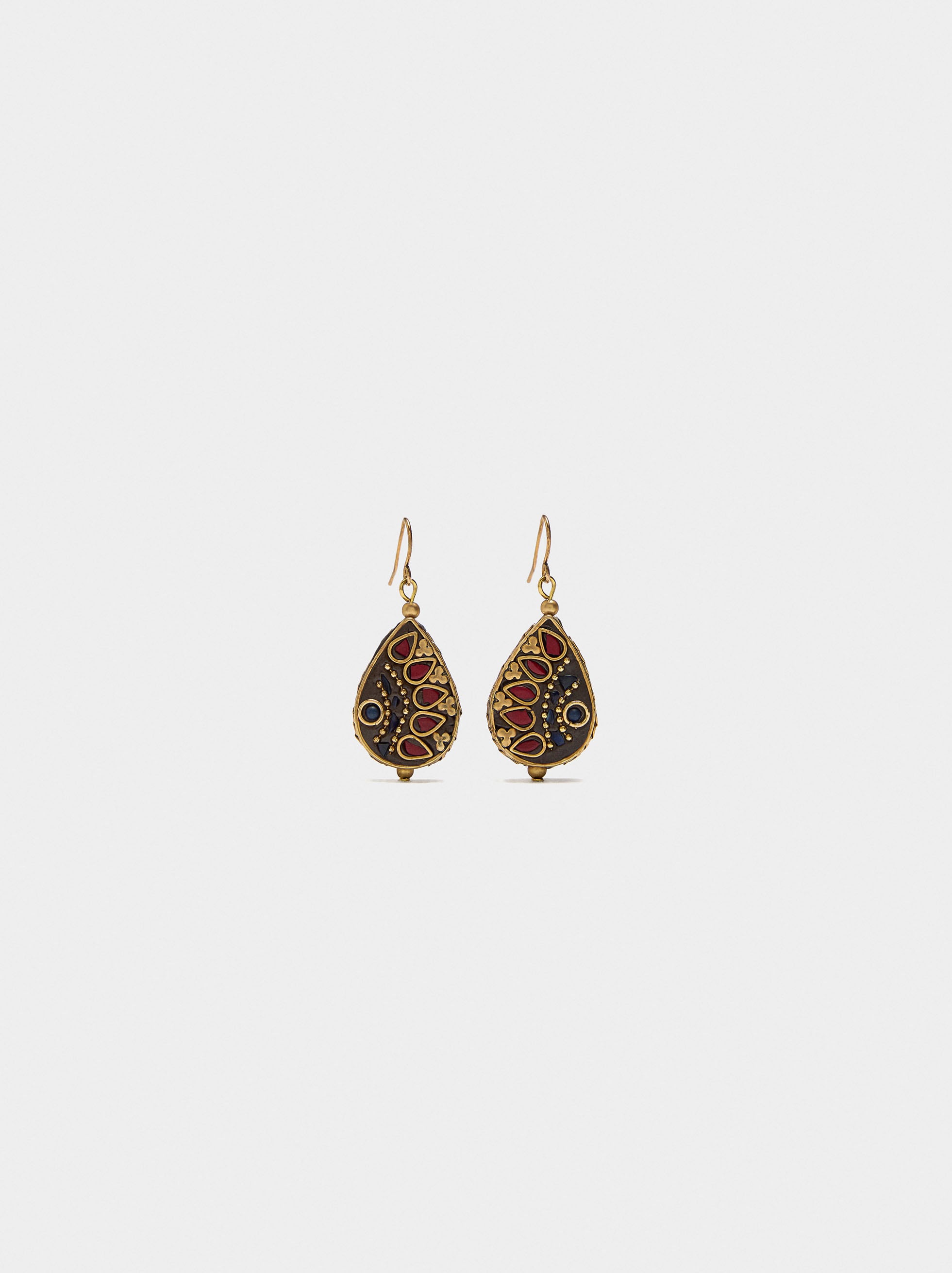 Pendientes Ovalados Con Detalles De Color
