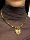 Collar Corto De Eslabones Con Corazón