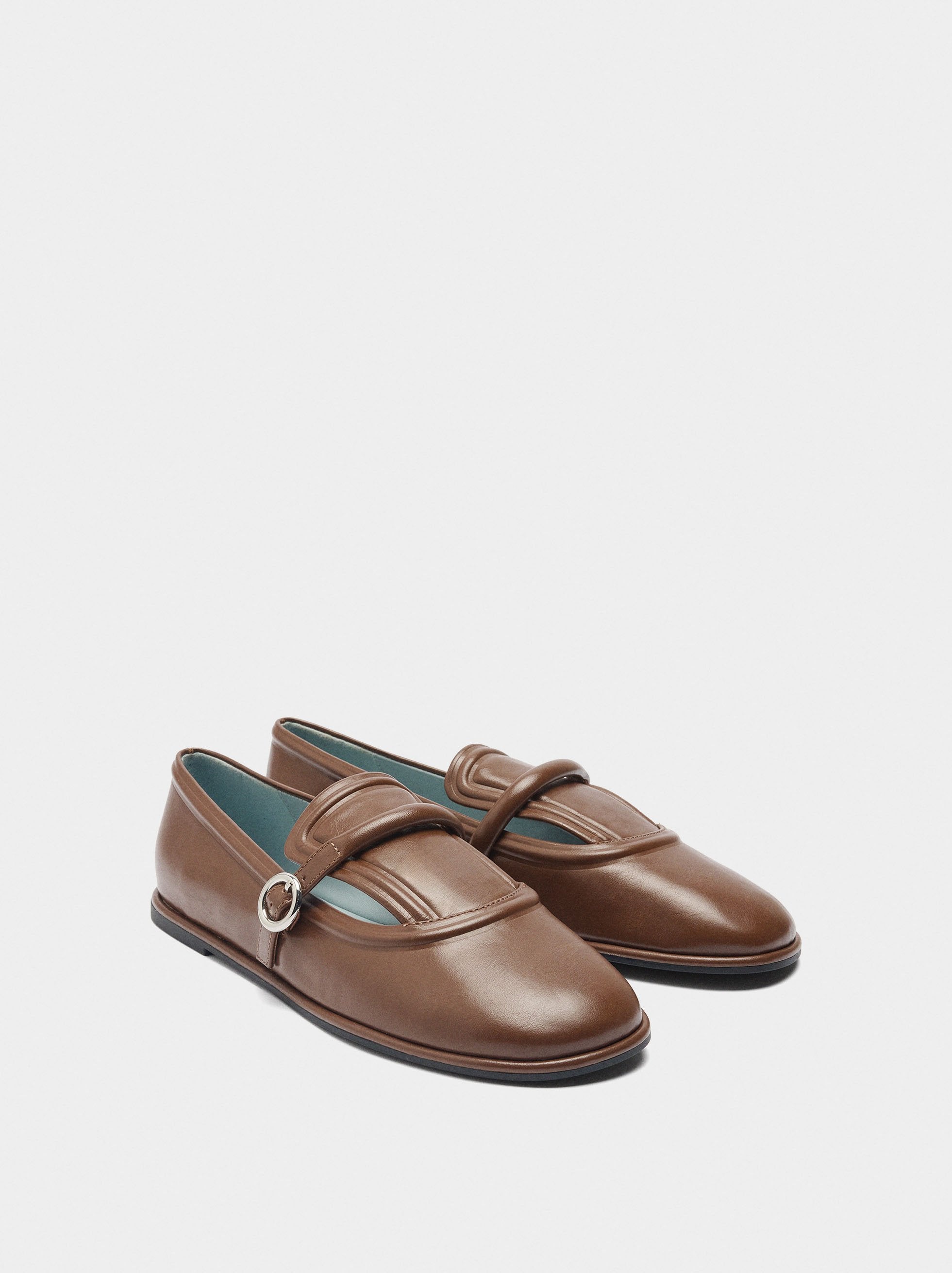 Zapatos Planos De Piel Con Hebilla