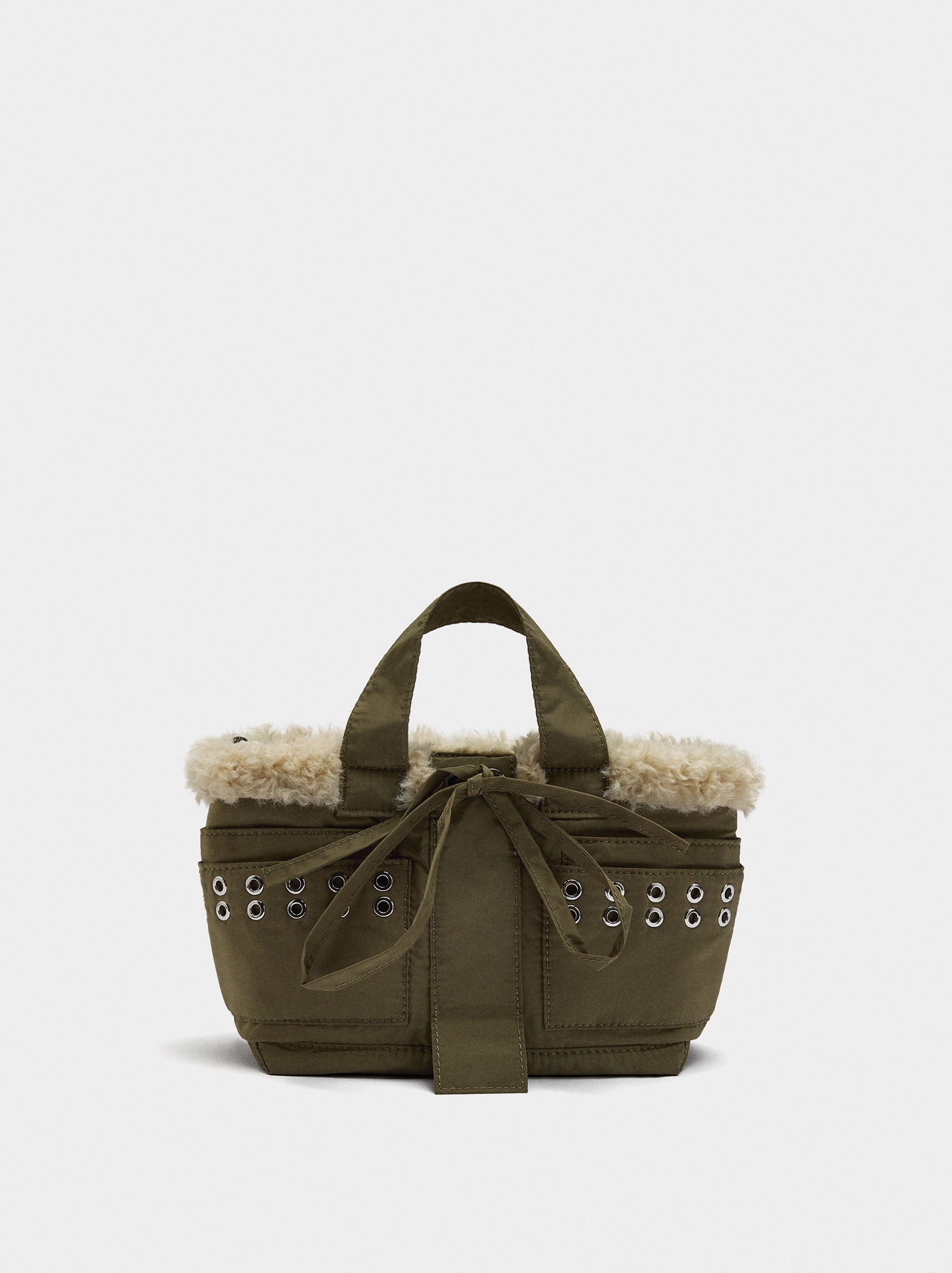Bolso Tote De Nylon Borde Efecto Pelo