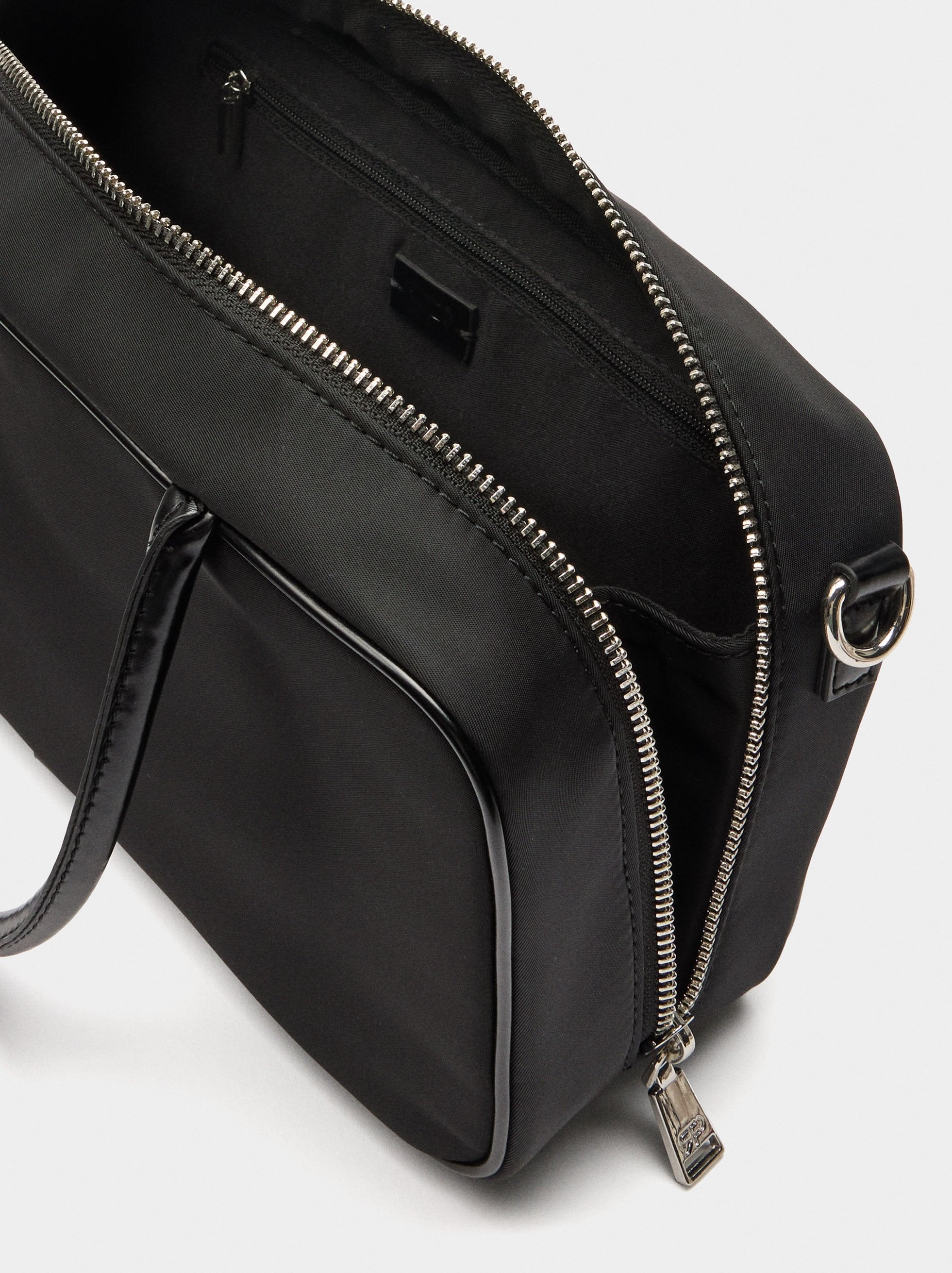 Bolso Bowling De Nylon Con Colgante