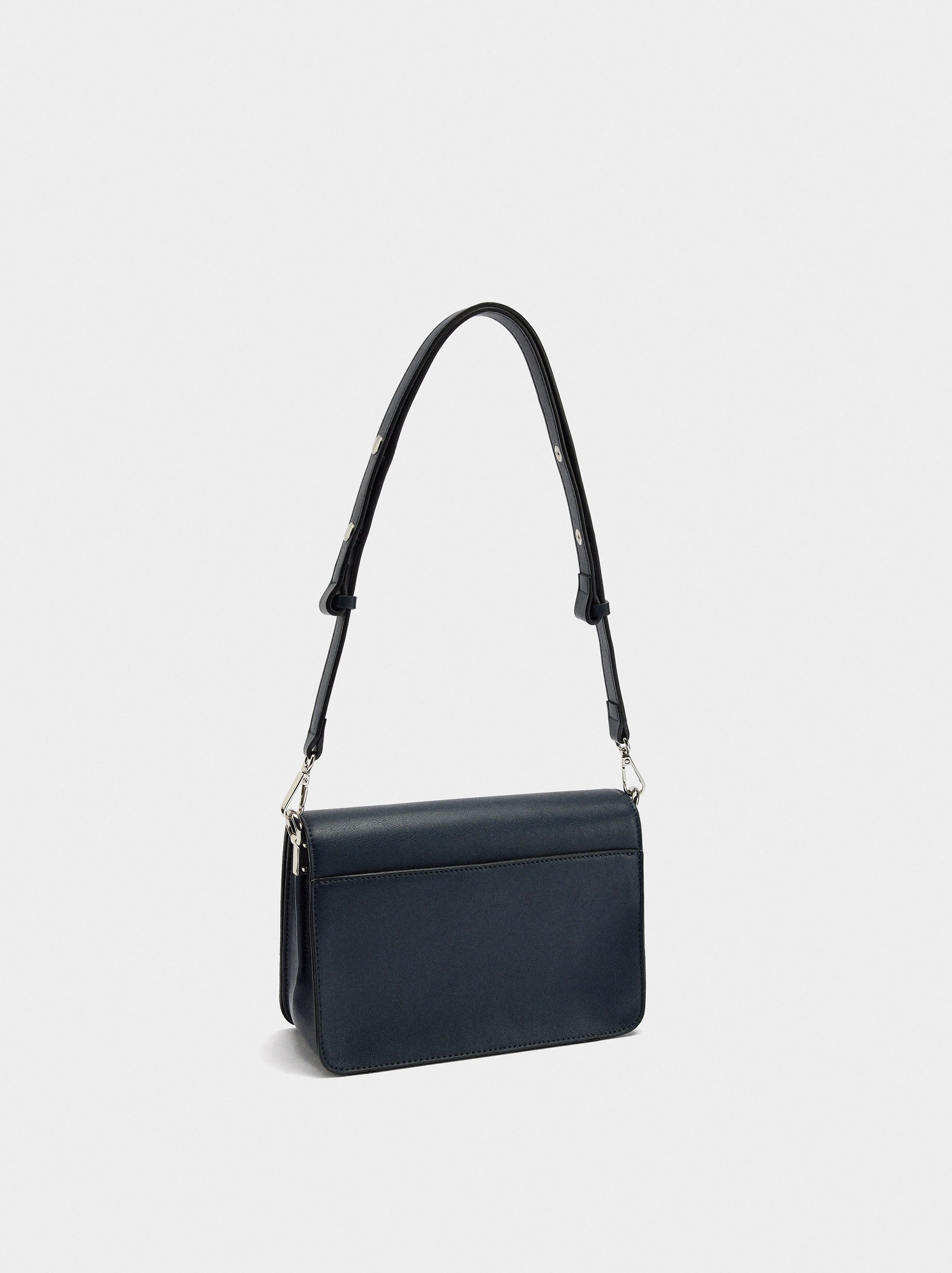 Bolso Bandolera Liso Con Solapa