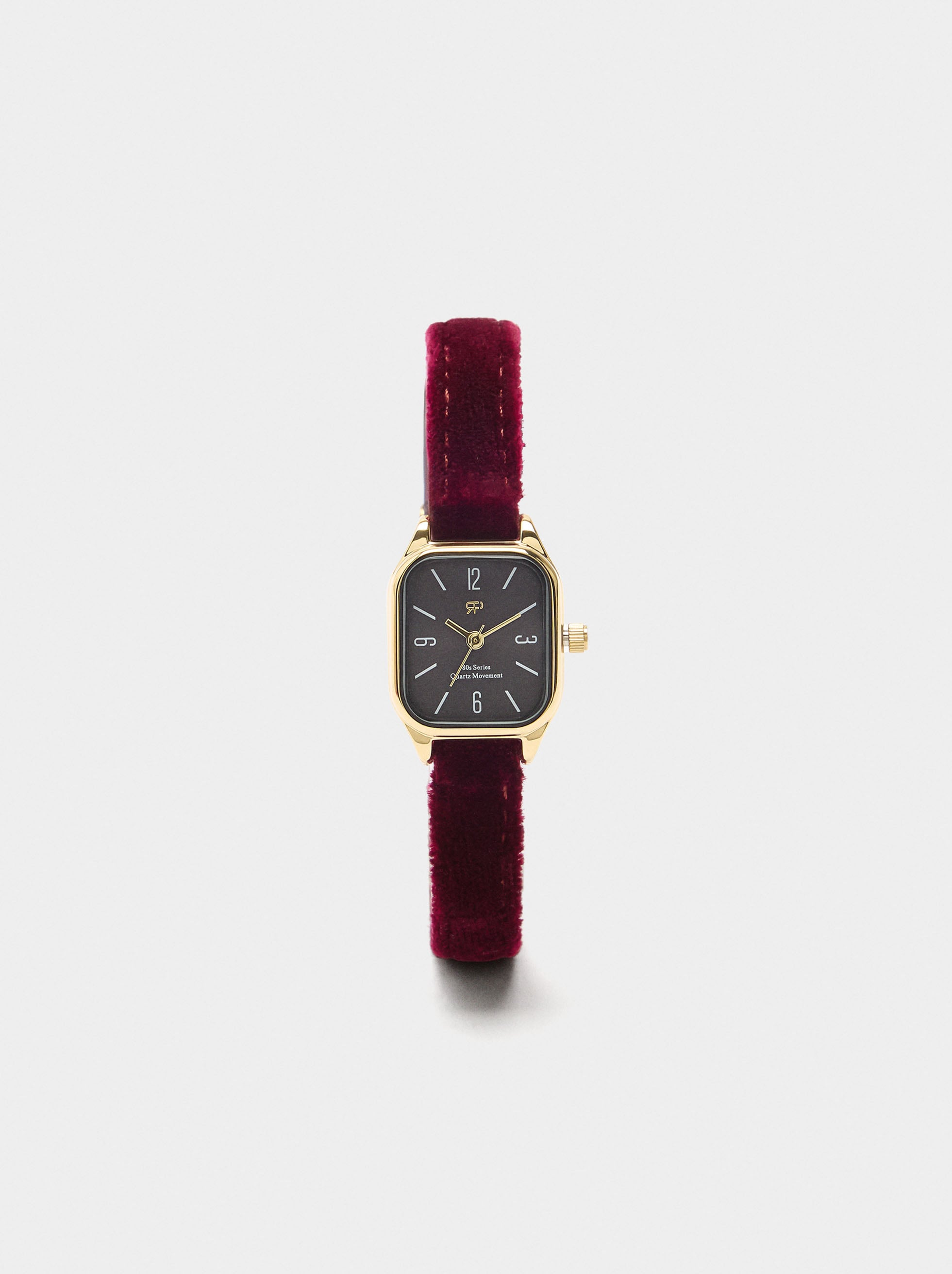 Reloj Cuadrado Pulsera Efecto Terciopelo