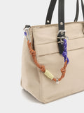 Bolso Tote De Nylon Con Colgante