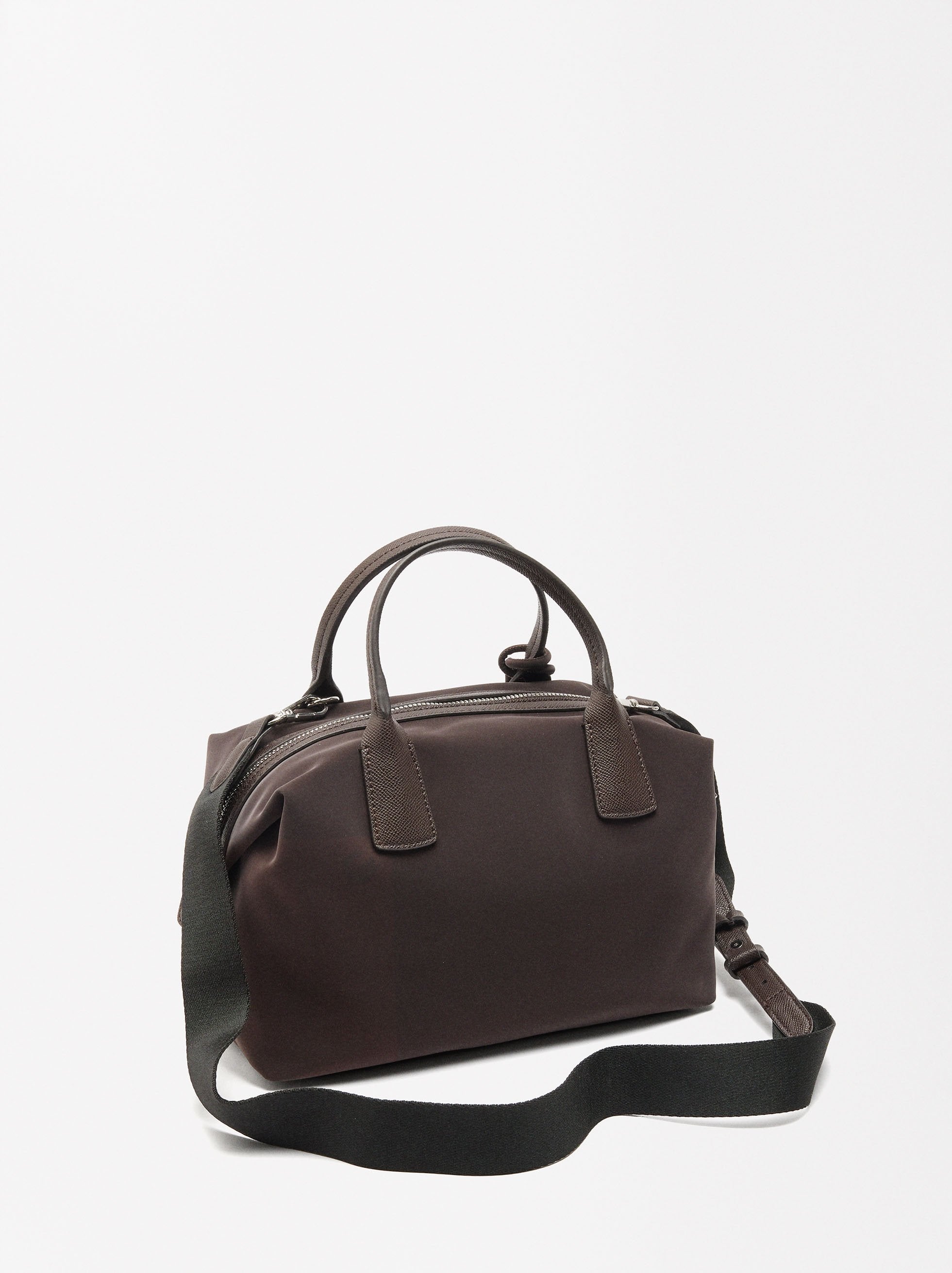 Bolso Tote Textura Suave Con Colgante