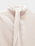 Blusa Satinada Con Cuello Alto