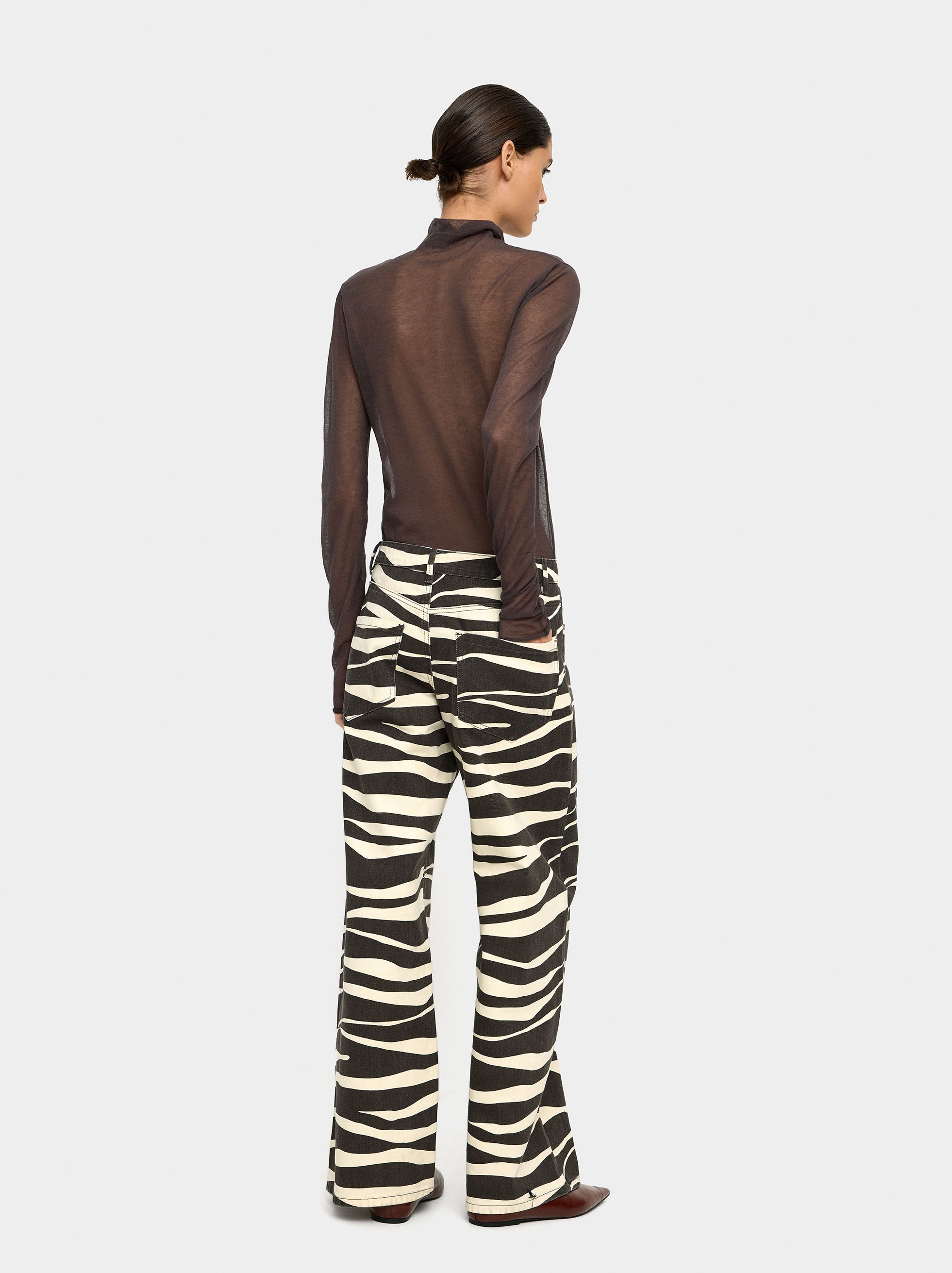Pantalón Vaquero Estampado Animal