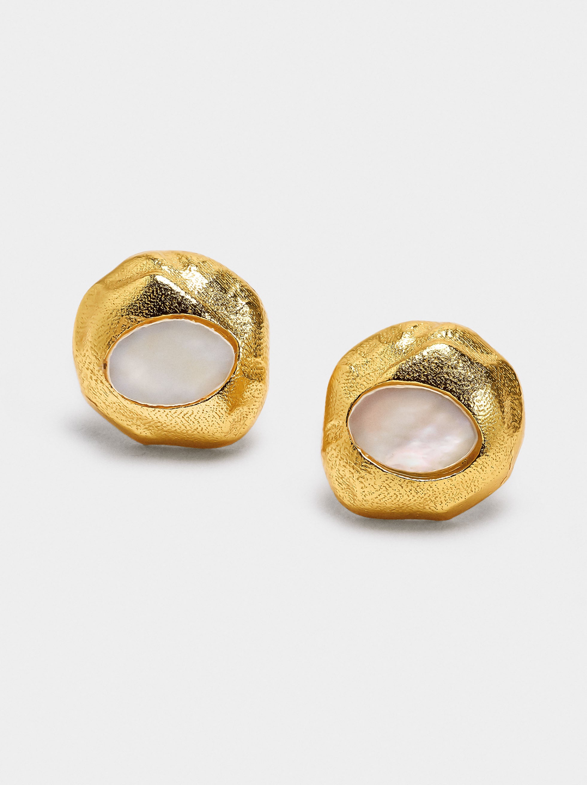 Pendientes Cortos Con Perlas De Agua Dulce - Plata De Ley 925