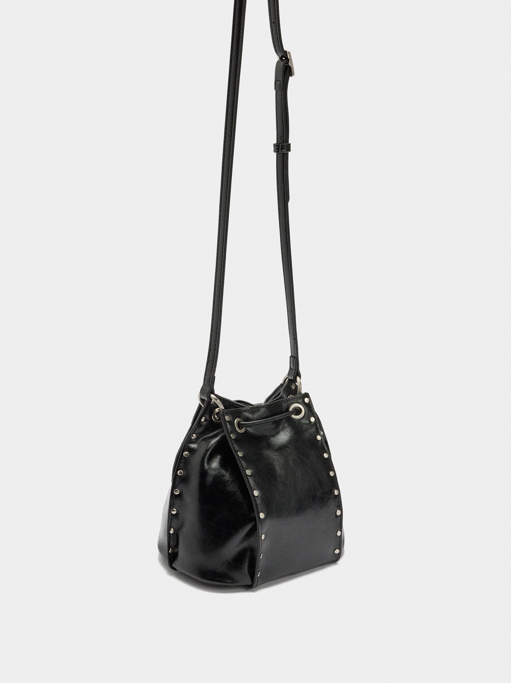 Bolso Bombonera Con Tachuelas
