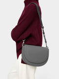 Bolso Bandolera Ovalado Con Solapa