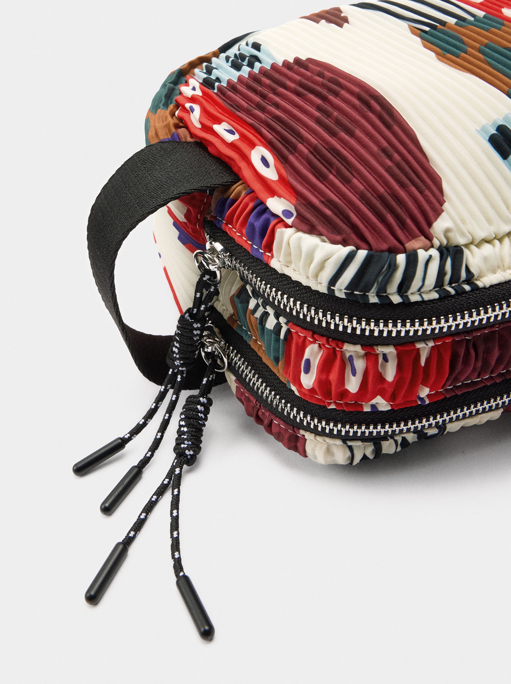 Neceser Estampado De Nylon