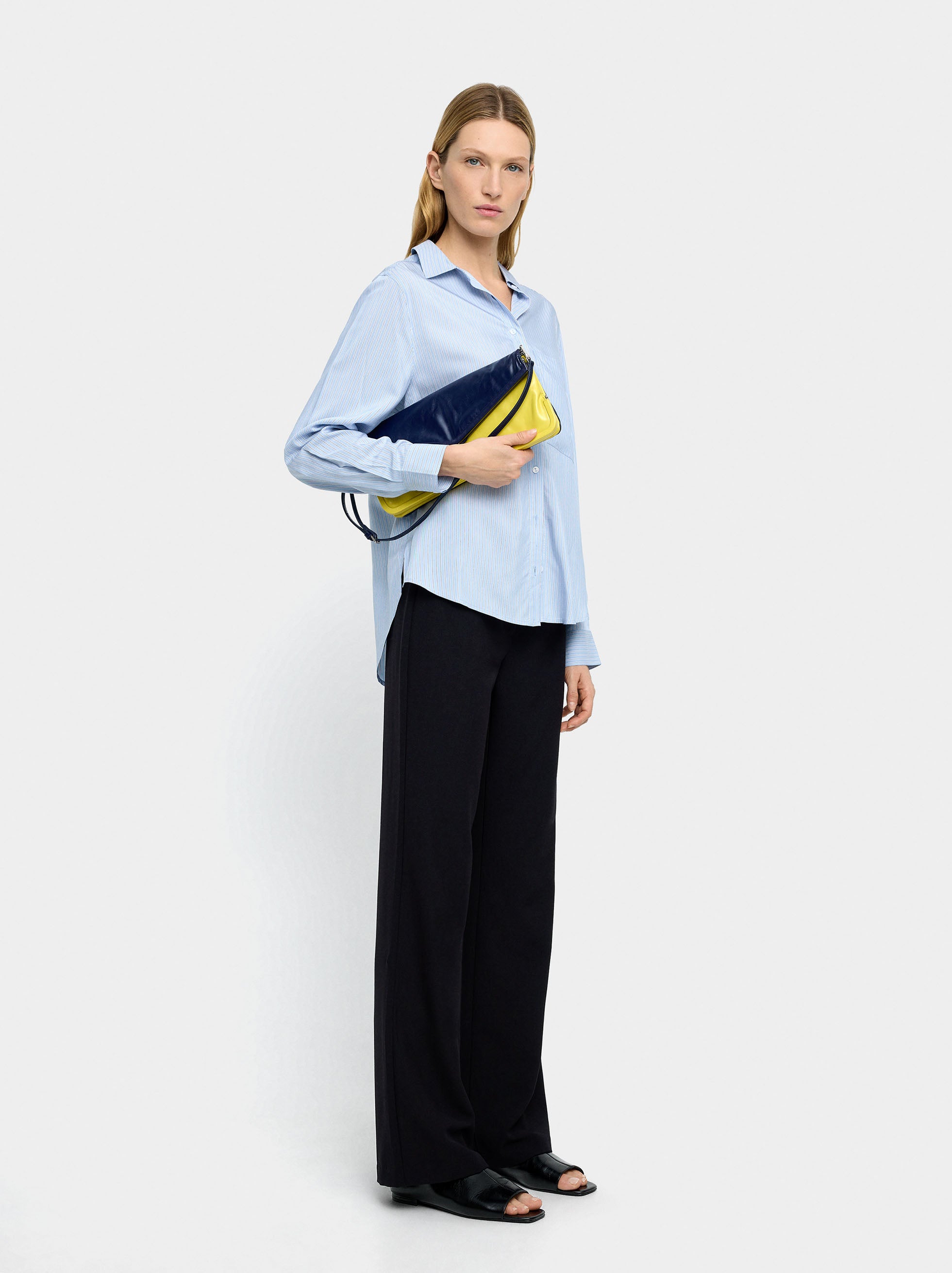 Camisa Con Raya Diplomática
