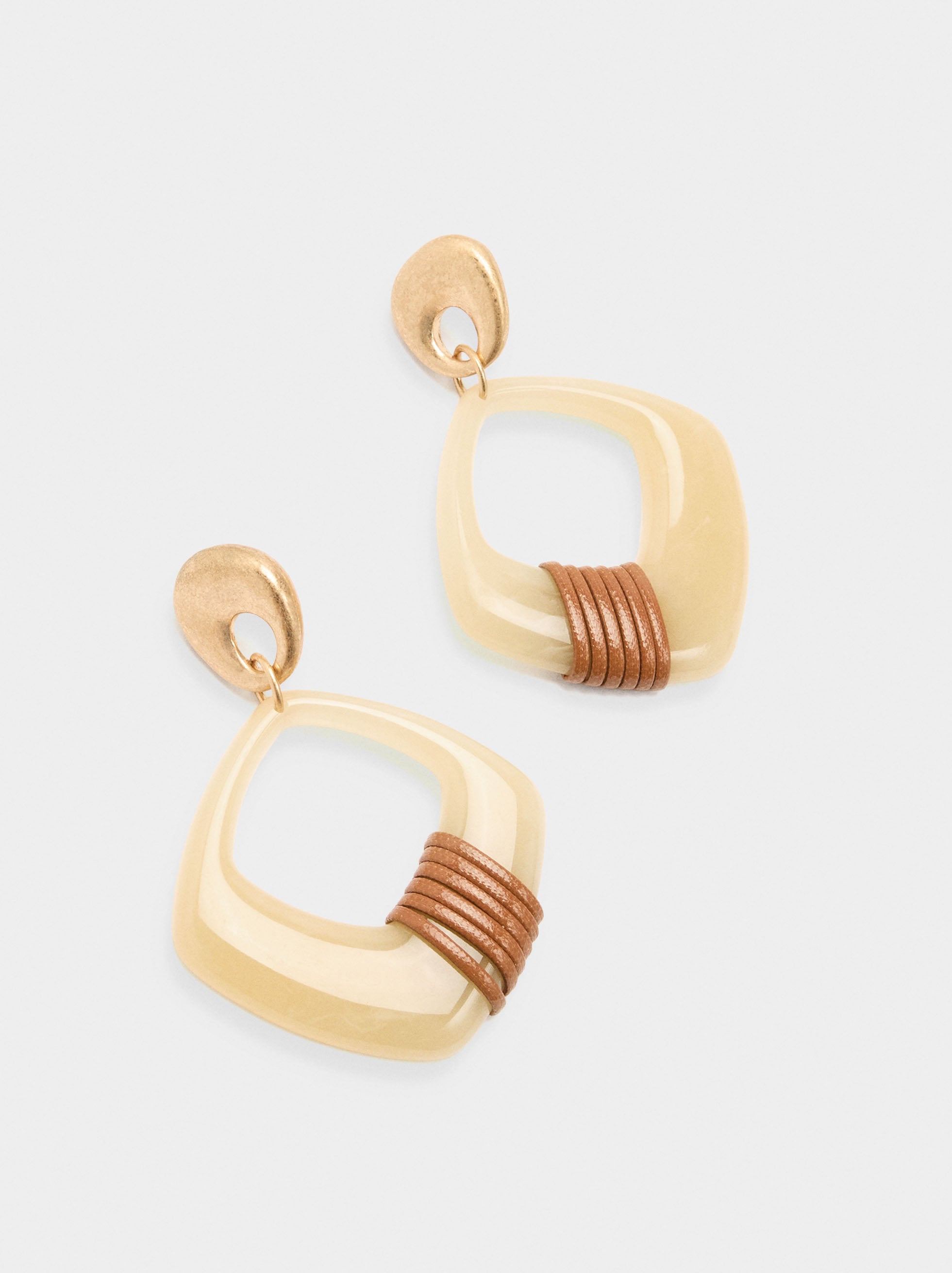 Pendientes Largos De Resina