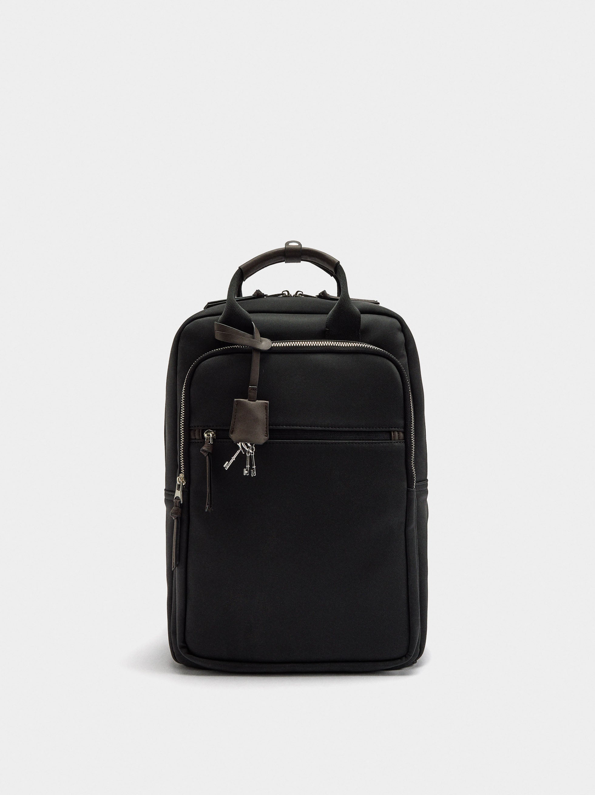 Mochila Para Portátil De 15" Efecto Nylon