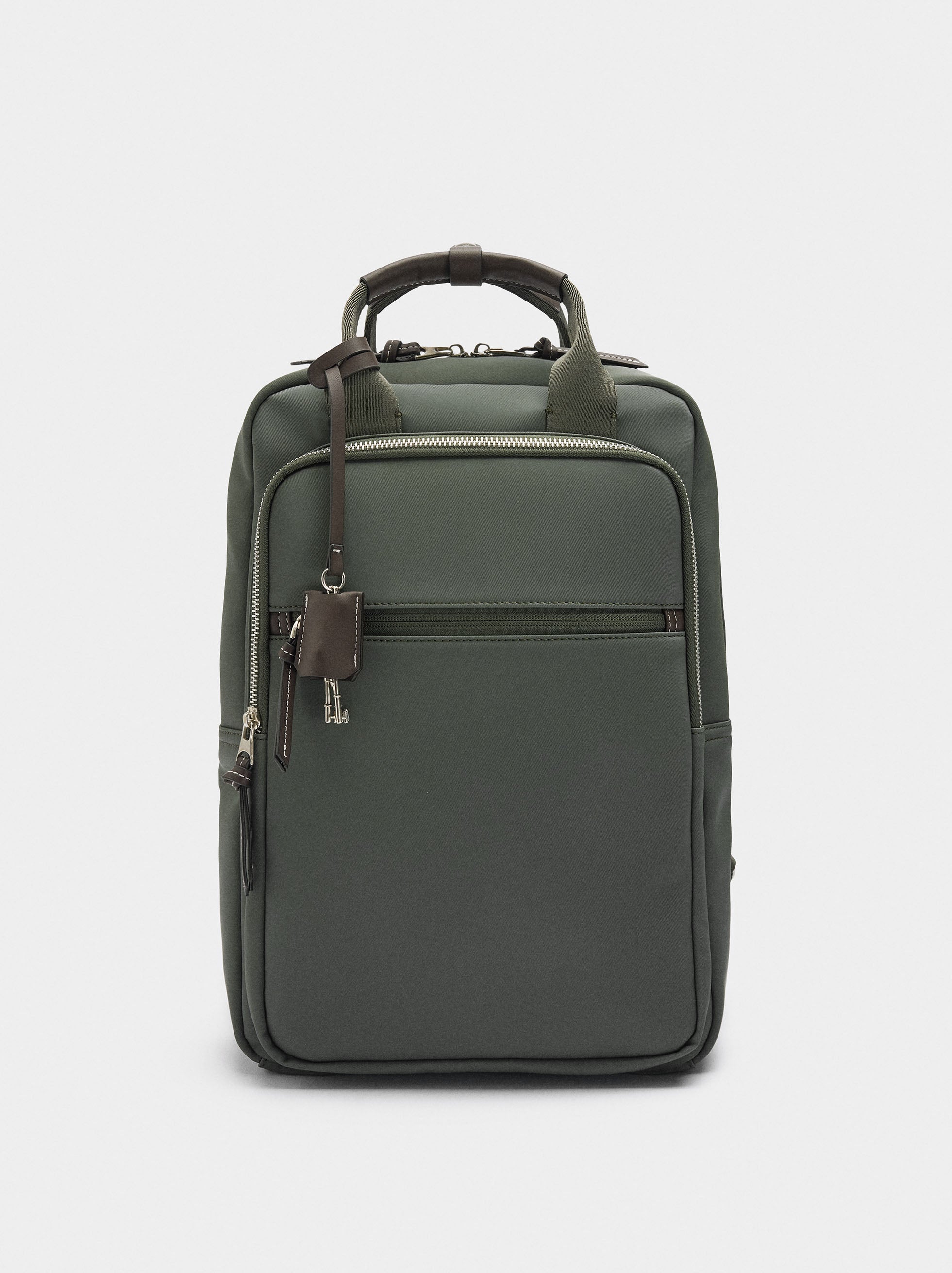 Mochila Para Portátil De 15" Efecto Nylon